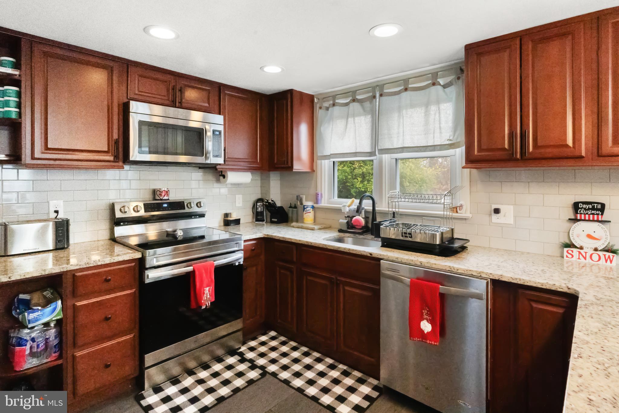 BROOKHAVEN - Residential