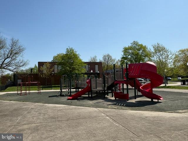 BROOKLYN - Residential