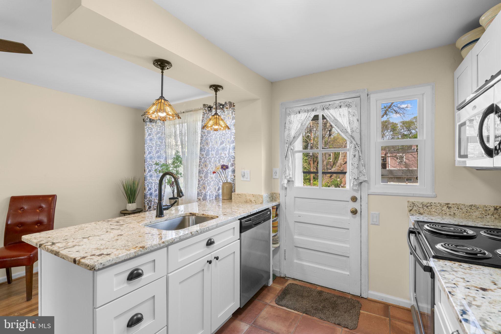 BROOKLYN - Residential