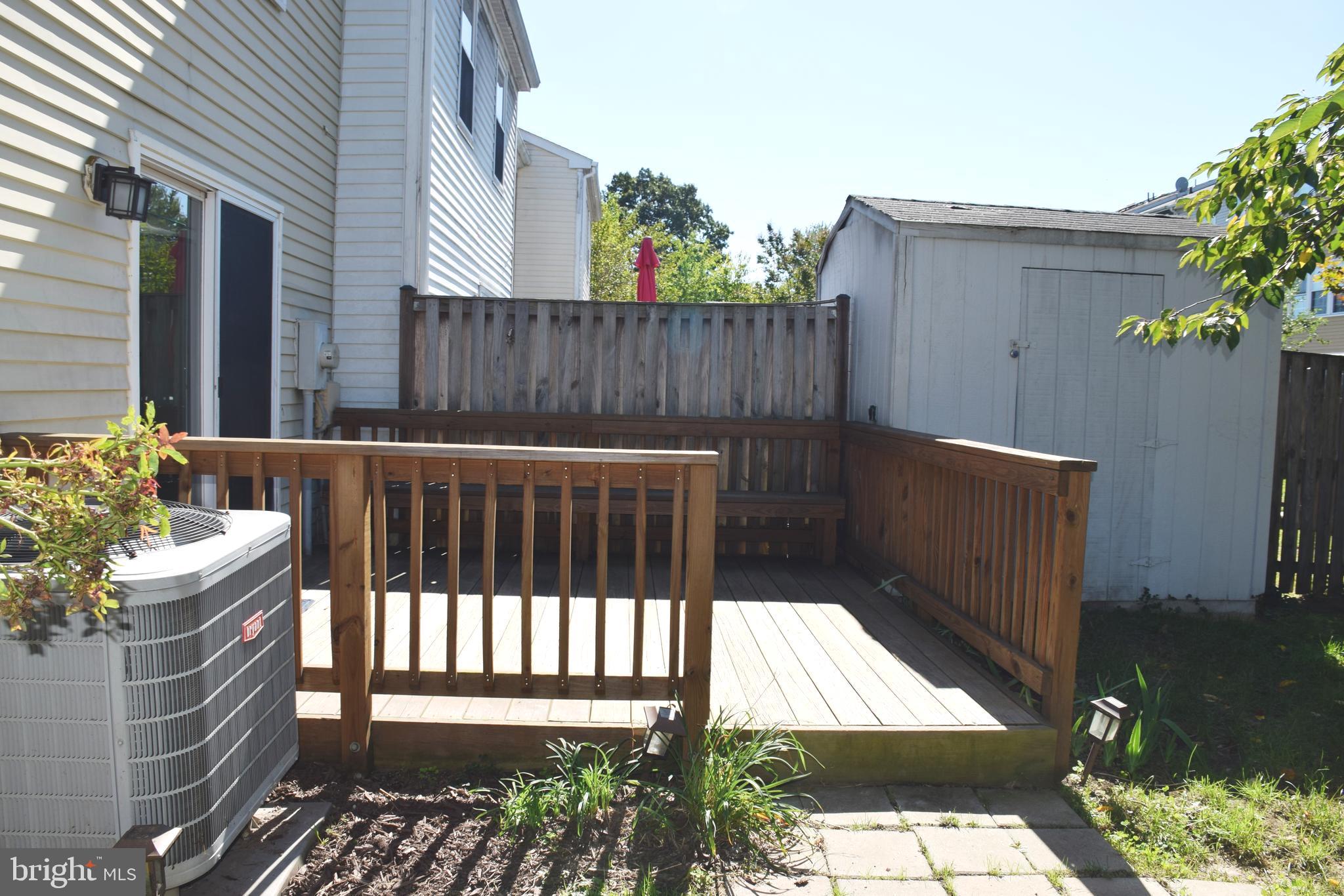 CALVERTON TOWNES - Residential