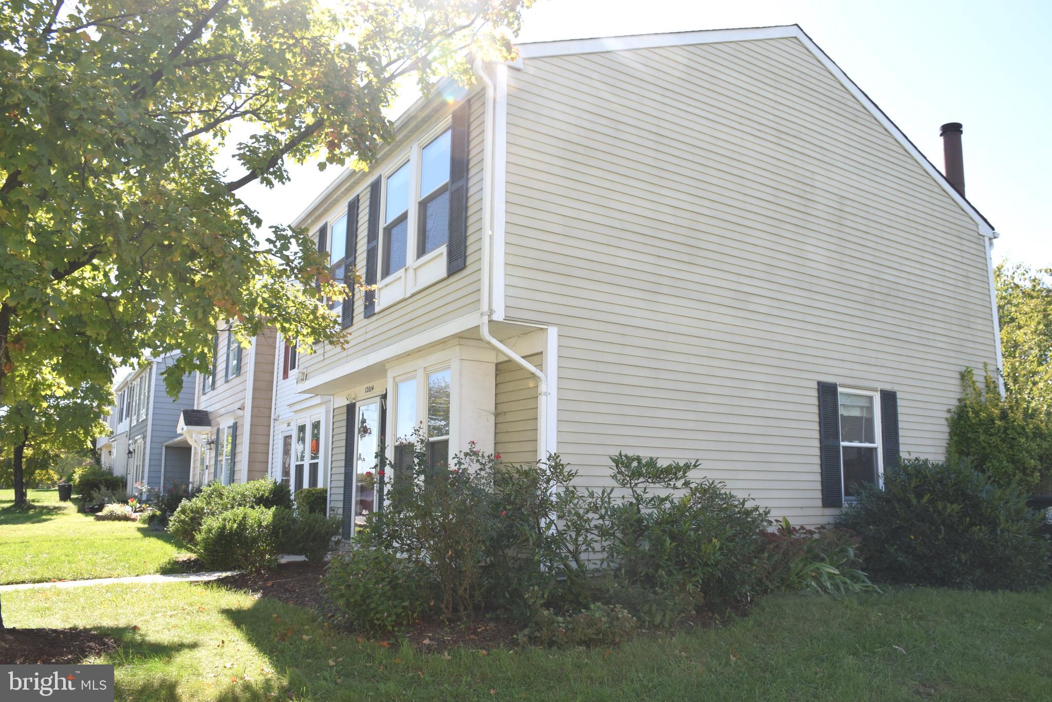 CALVERTON TOWNES - Residential