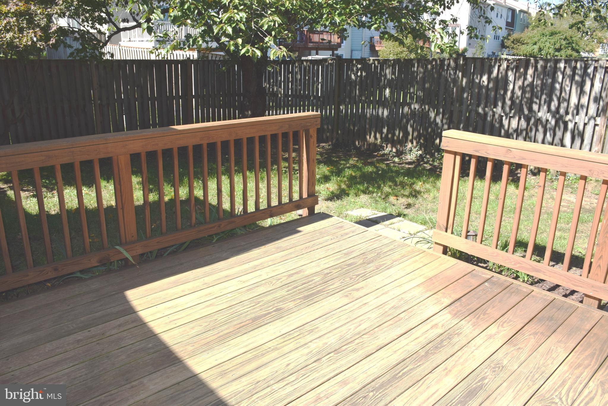 CALVERTON TOWNES - Residential