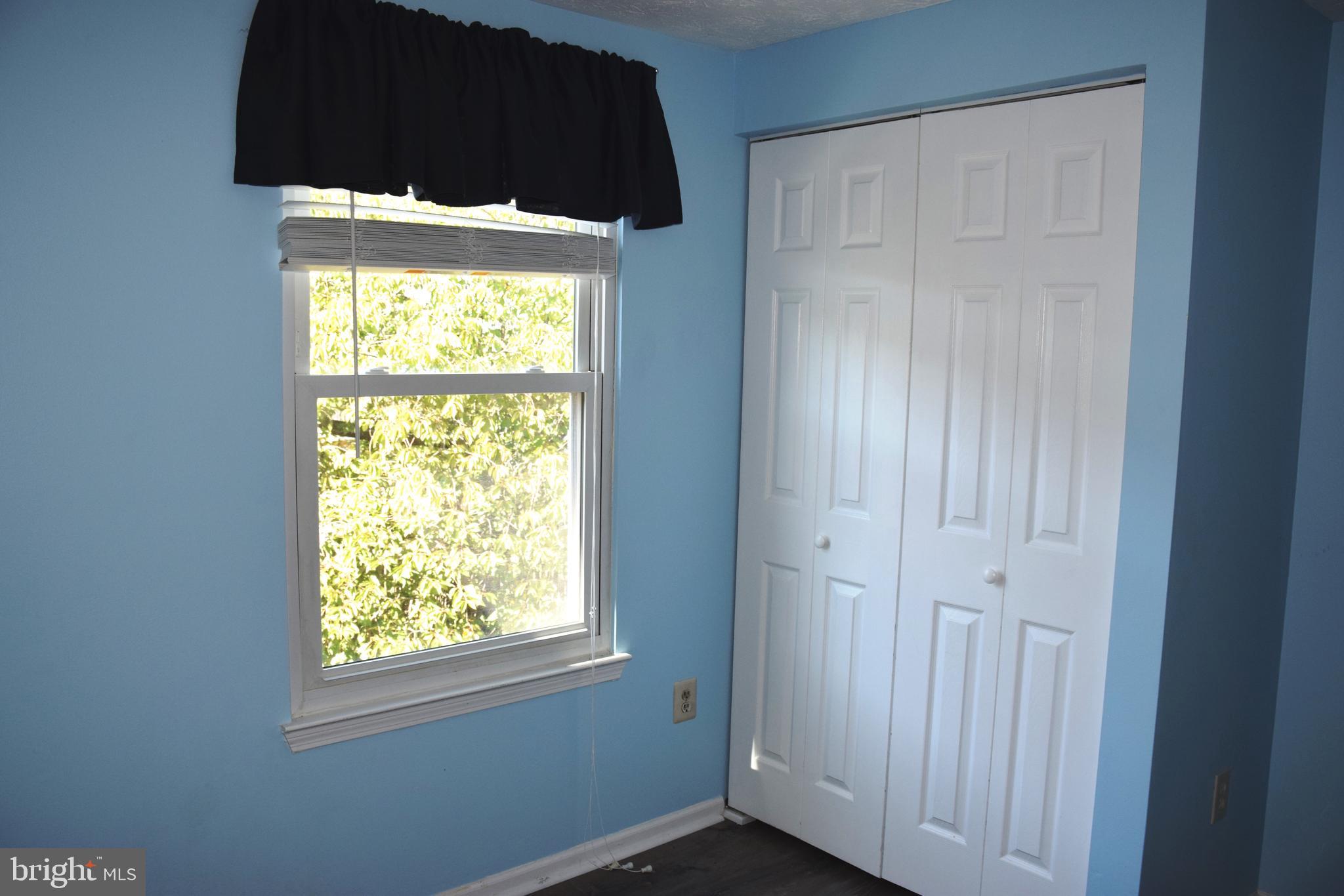 CALVERTON TOWNES - Residential