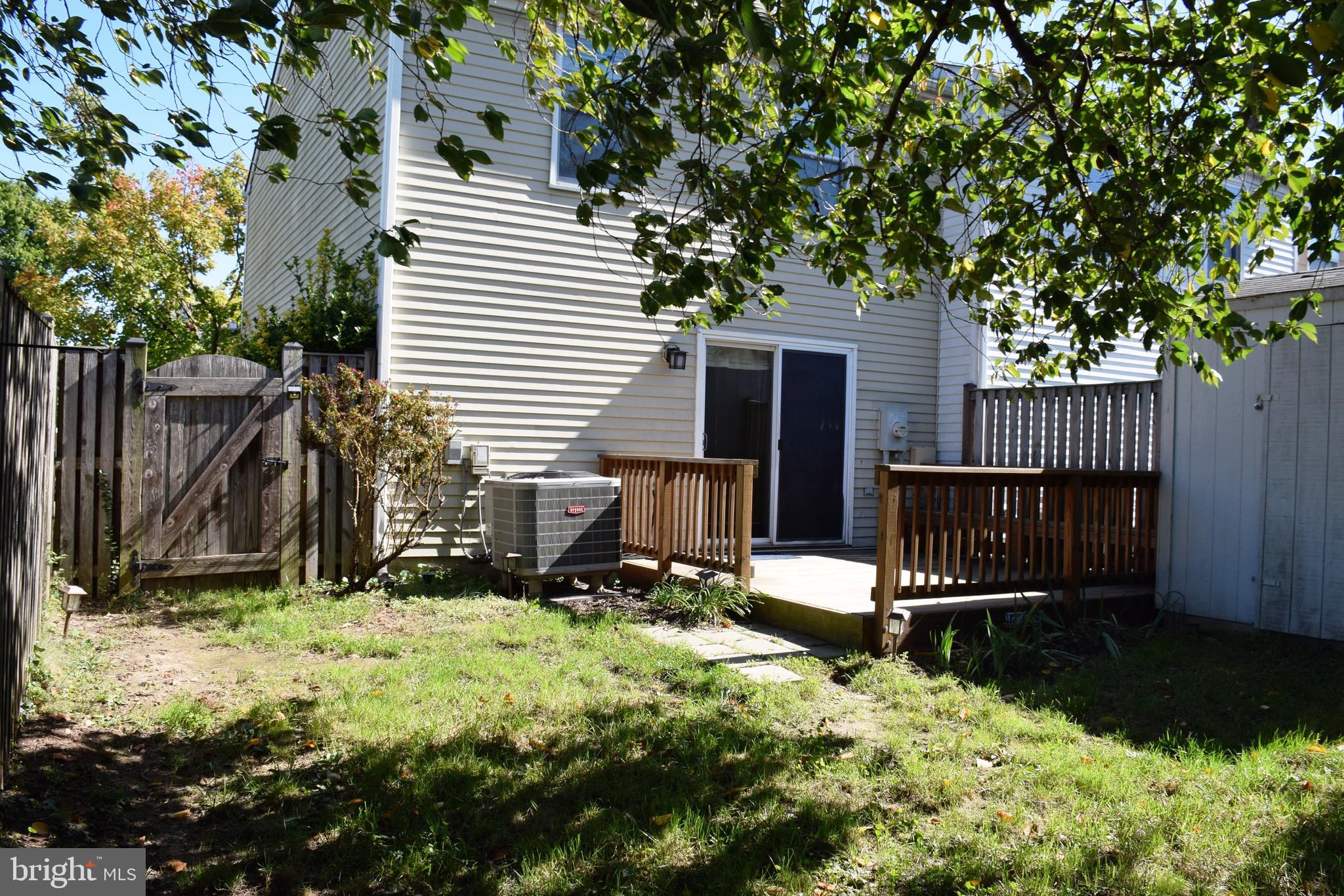 CALVERTON TOWNES - Residential