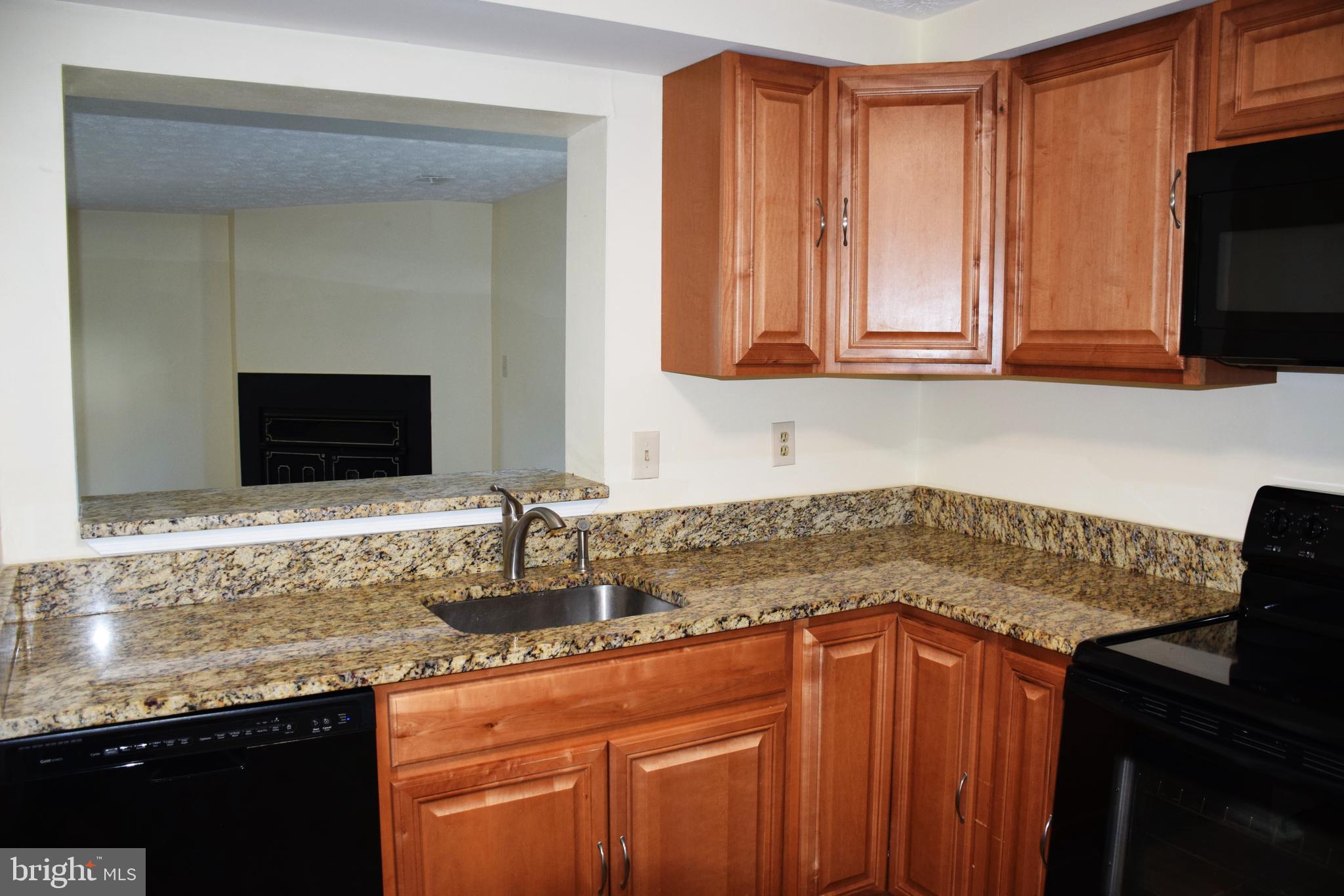 CALVERTON TOWNES - Residential