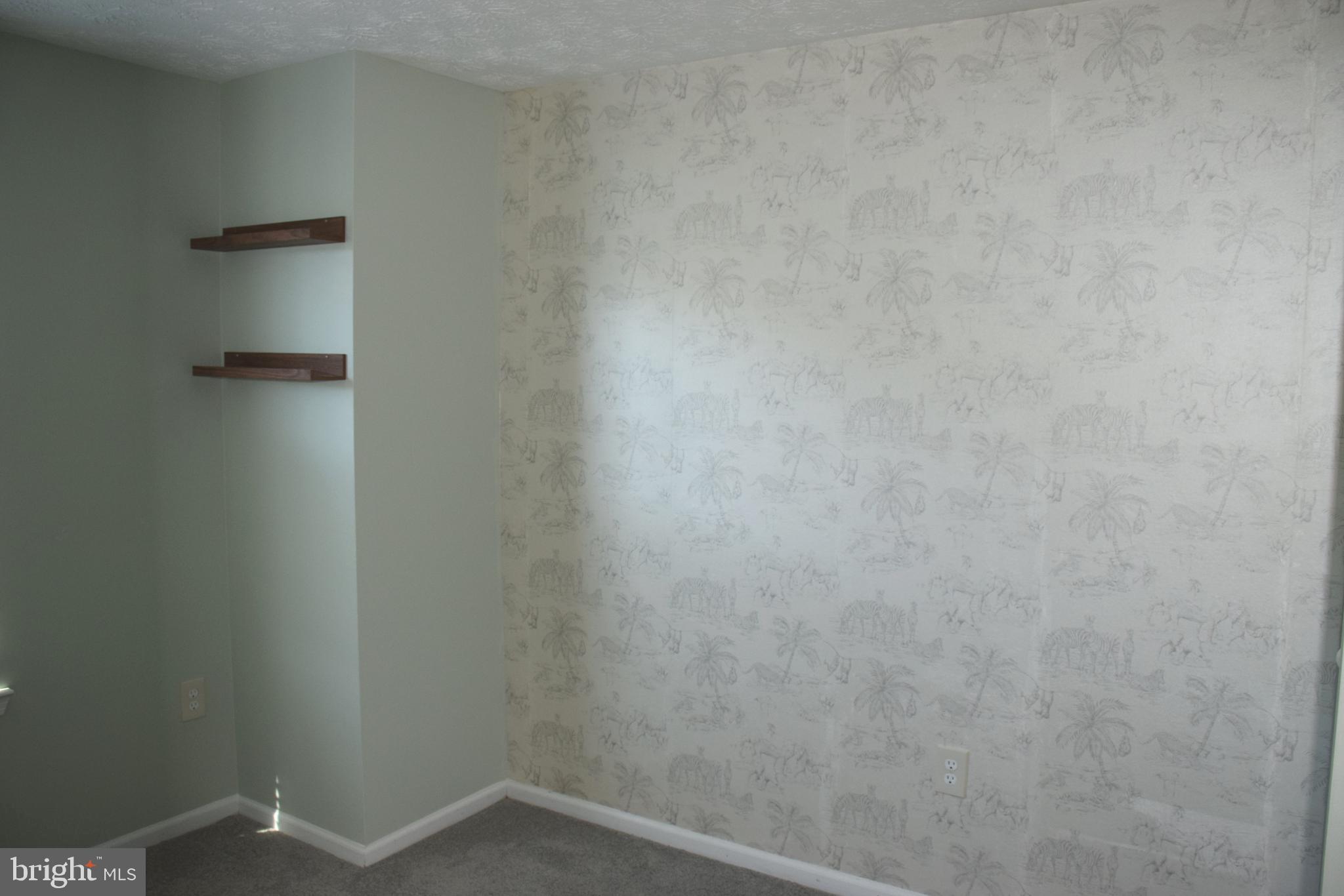 CALVERTON TOWNES - Residential