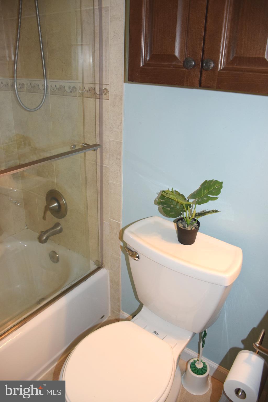 CALVERTON TOWNES - Residential