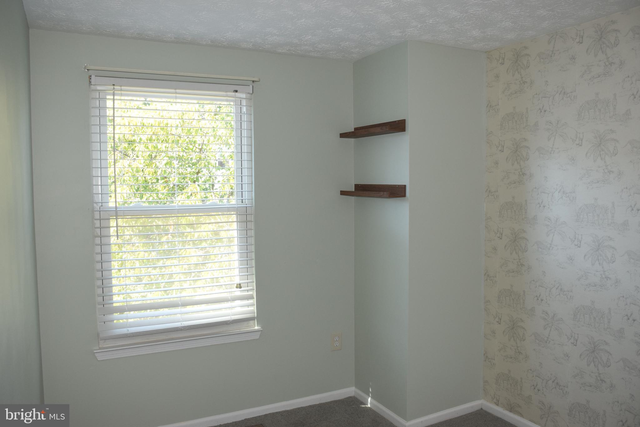 CALVERTON TOWNES - Residential