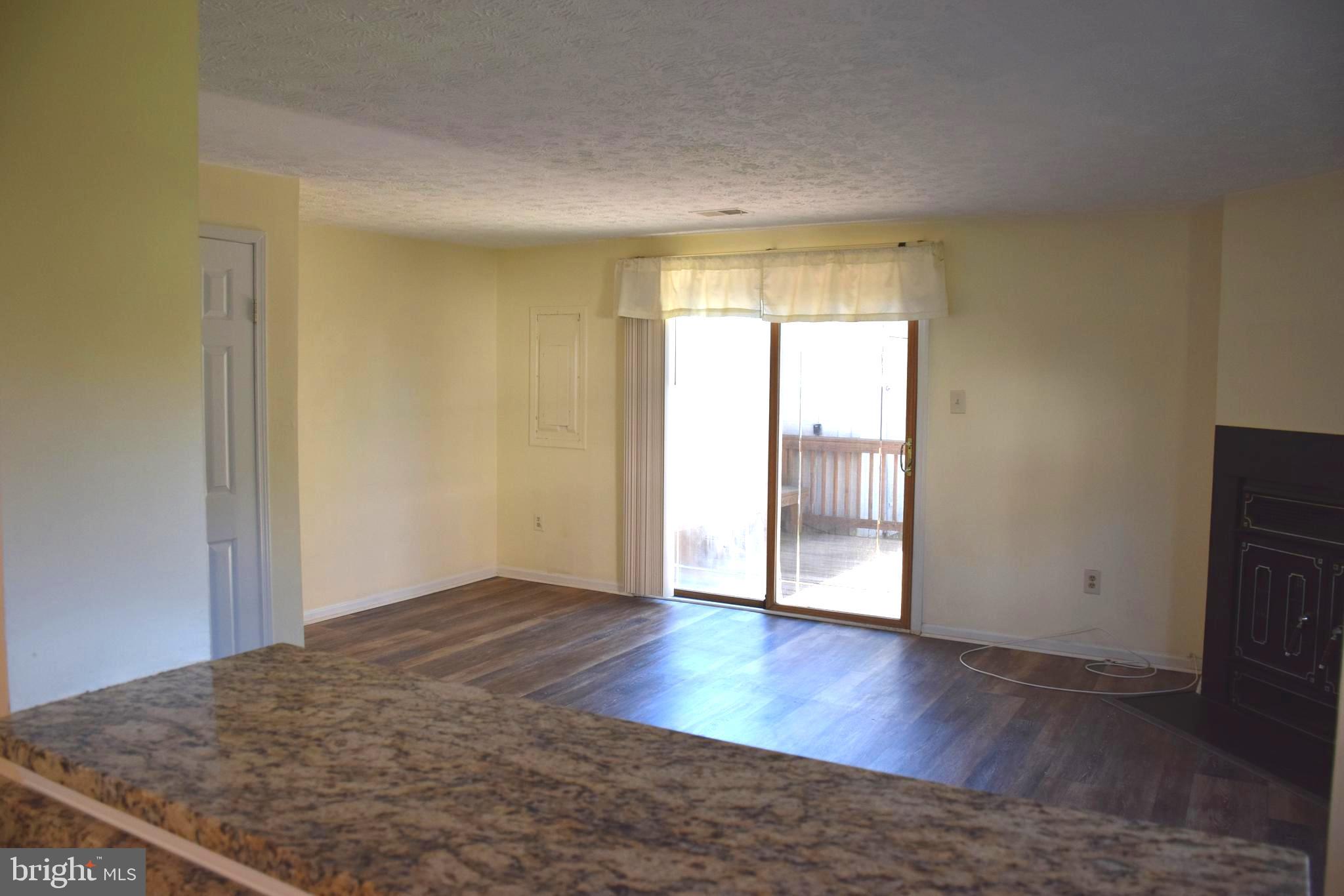 CALVERTON TOWNES - Residential