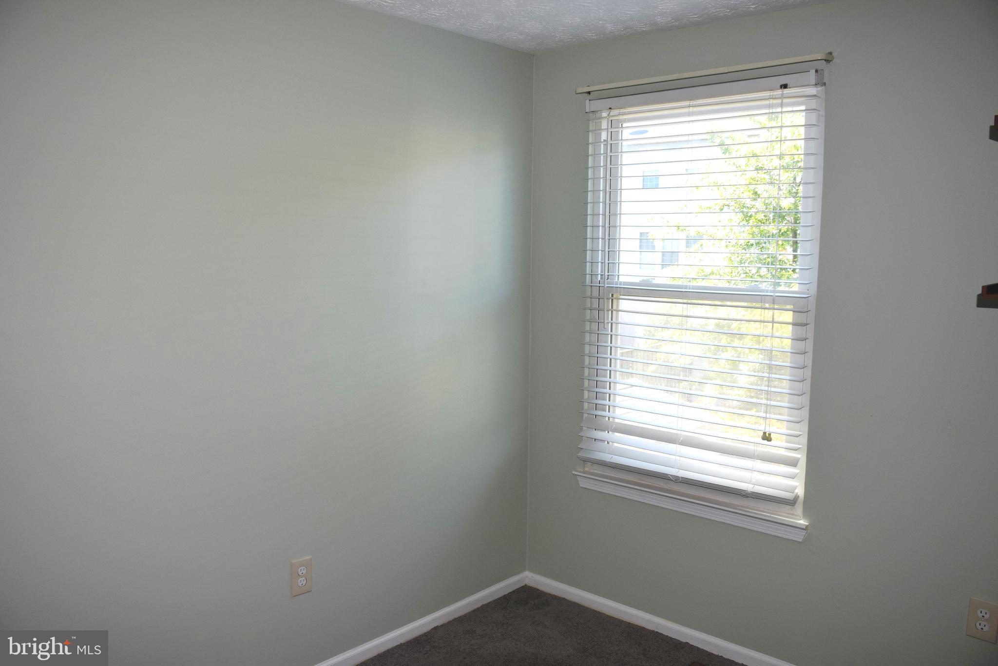 CALVERTON TOWNES - Residential