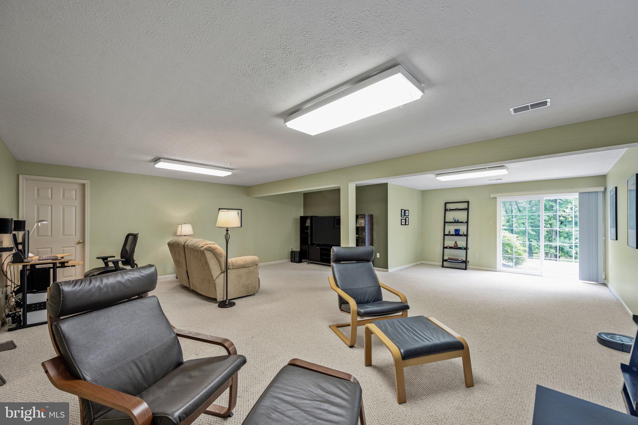 FURNACE HILLS - Residential