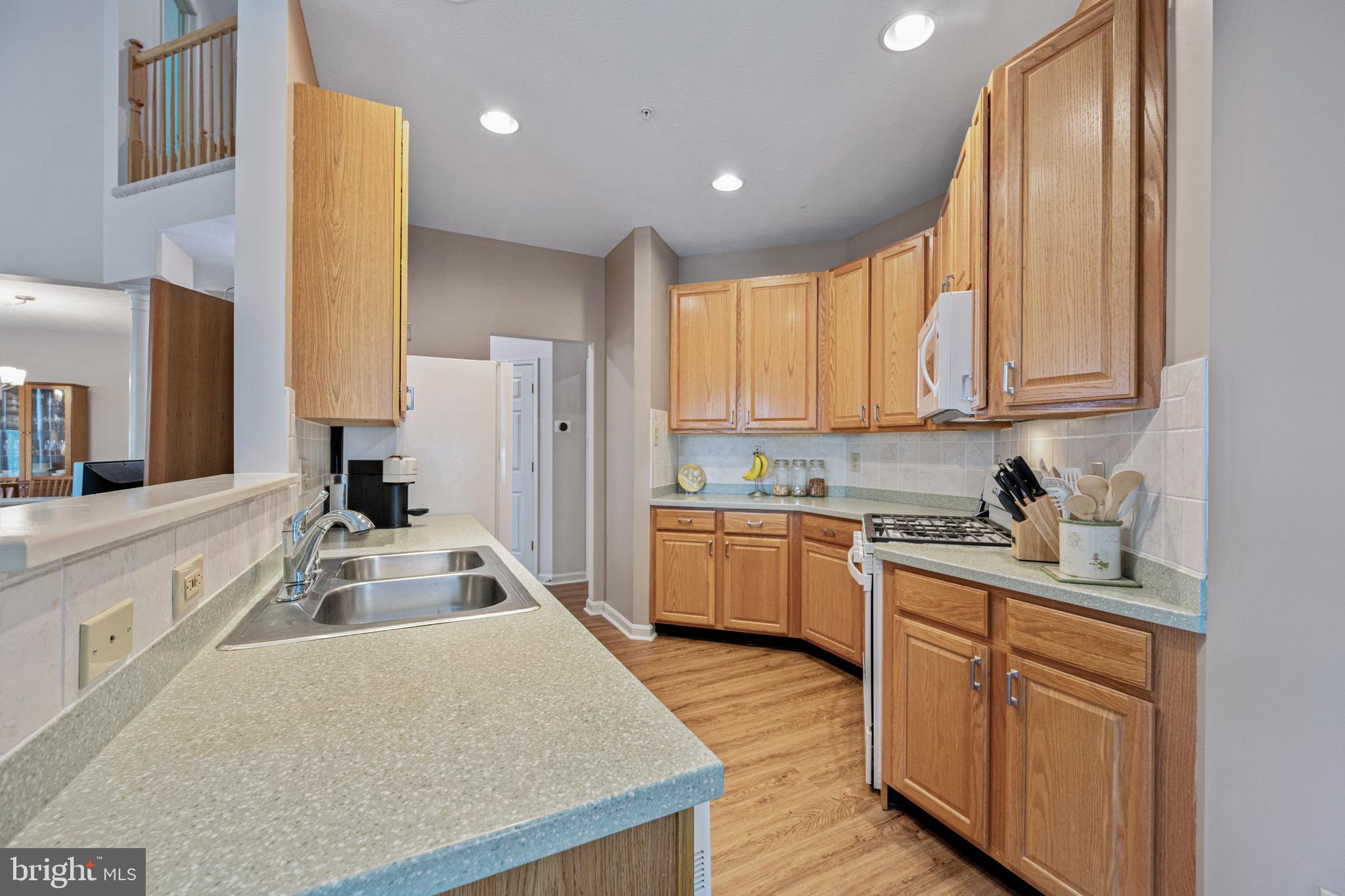 FURNACE HILLS - Residential