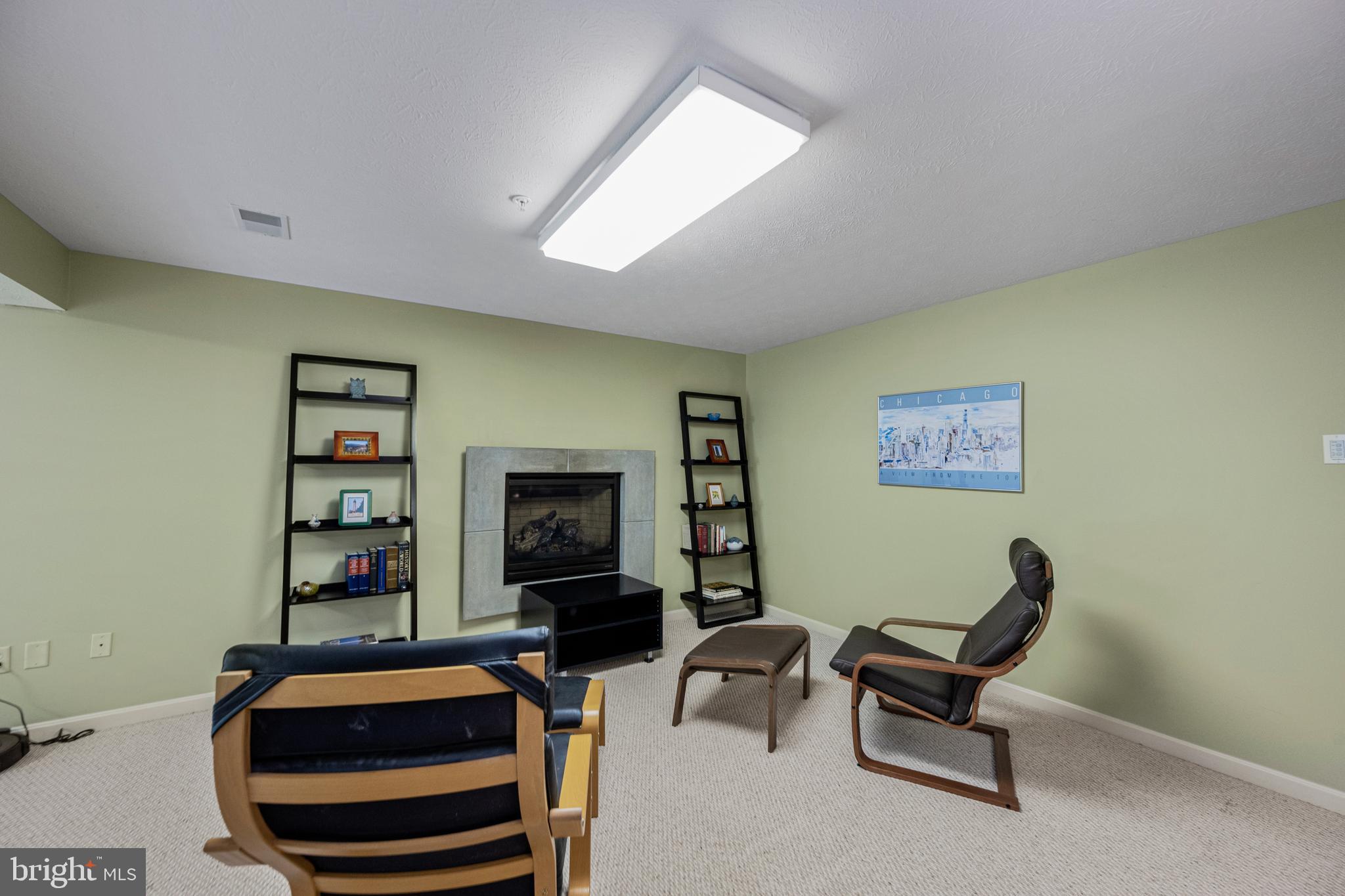 FURNACE HILLS - Residential