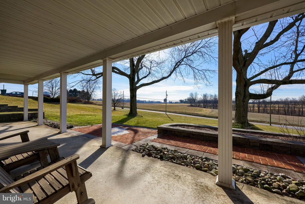 Photo of 334 SPRINGVILLE RD, QUARRYVILLE, PA 17566 (MLS # PALA2030468)