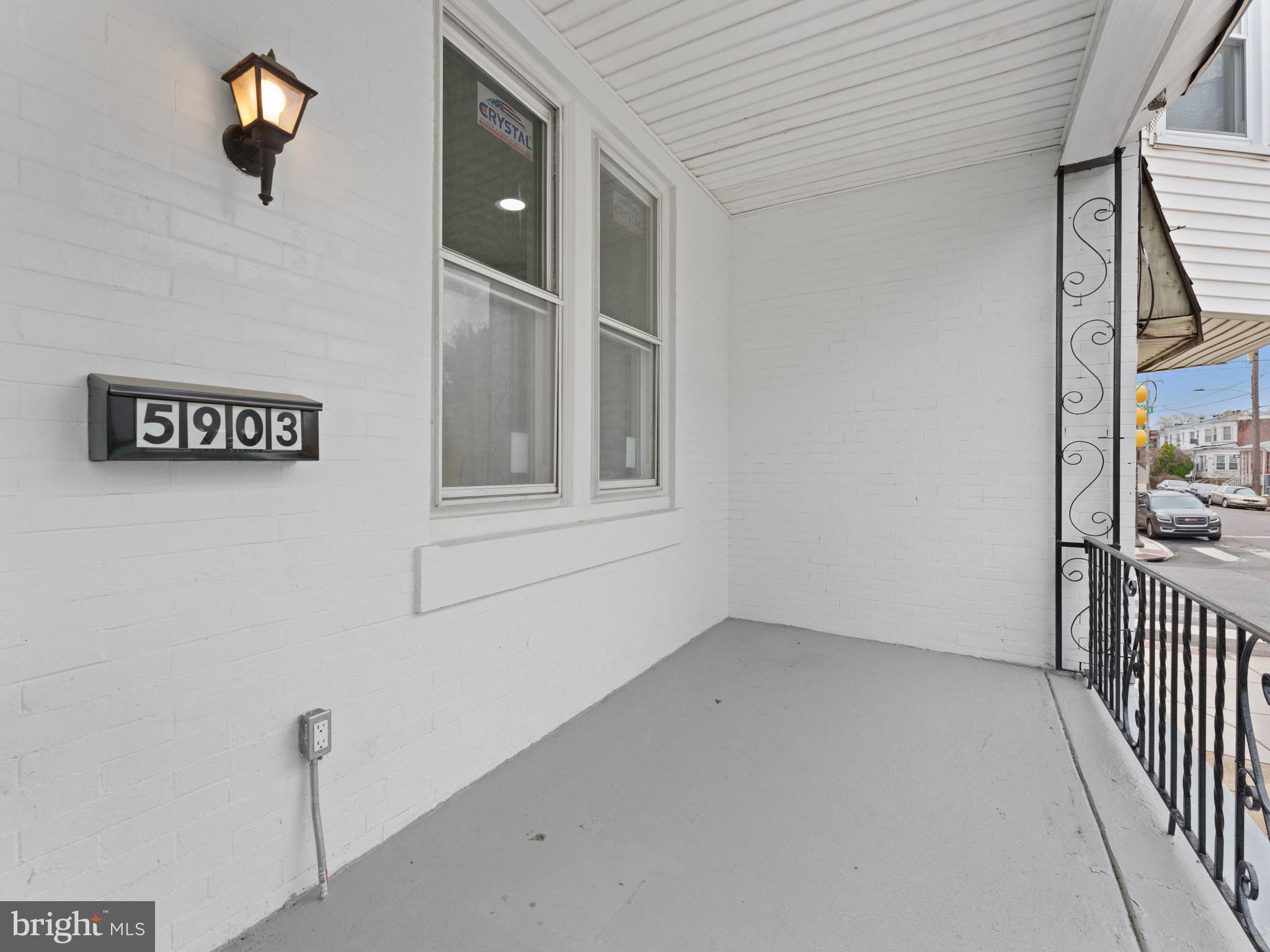 UNIVERSITY CITY - Residential