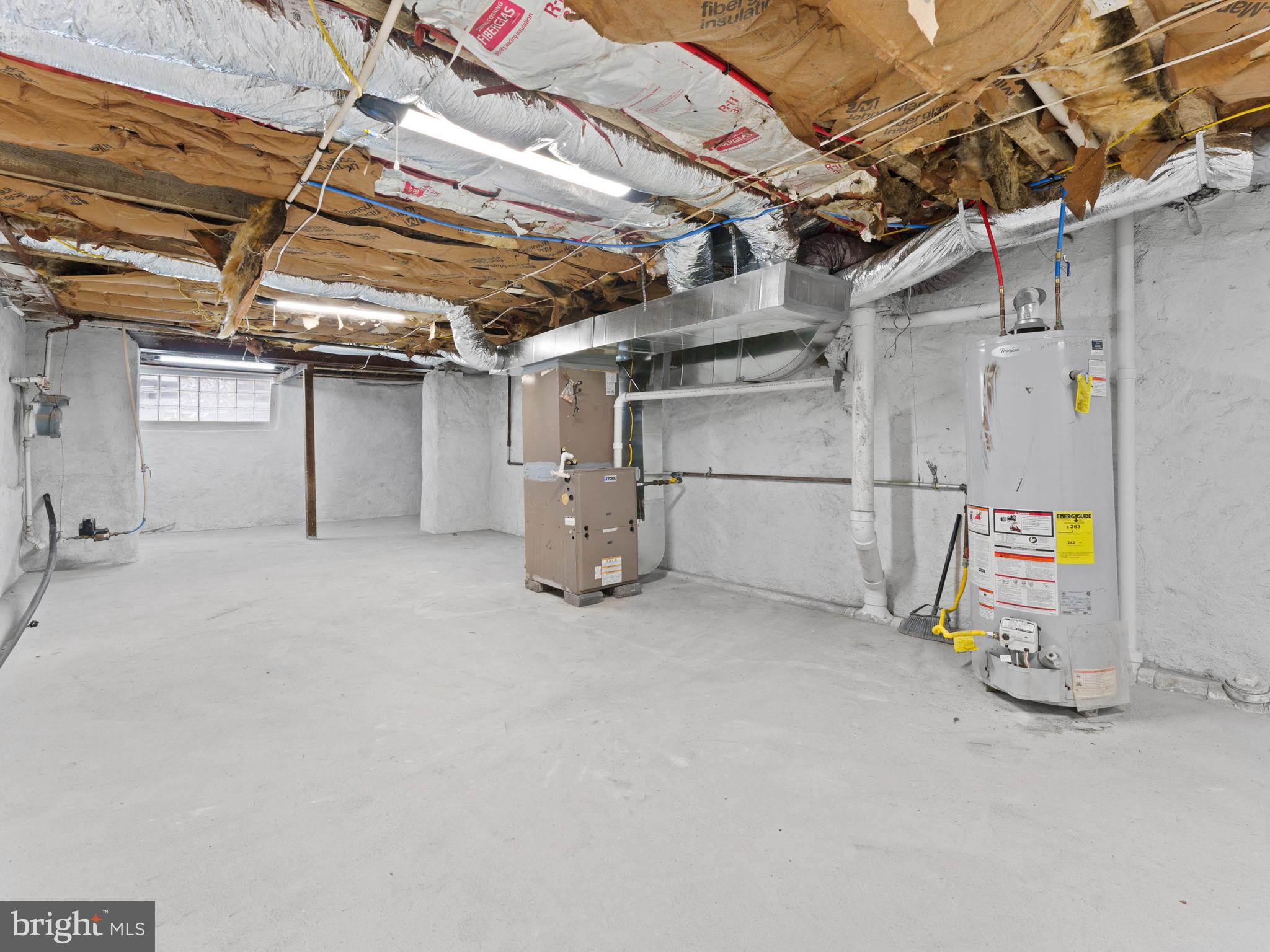 UNIVERSITY CITY - Residential