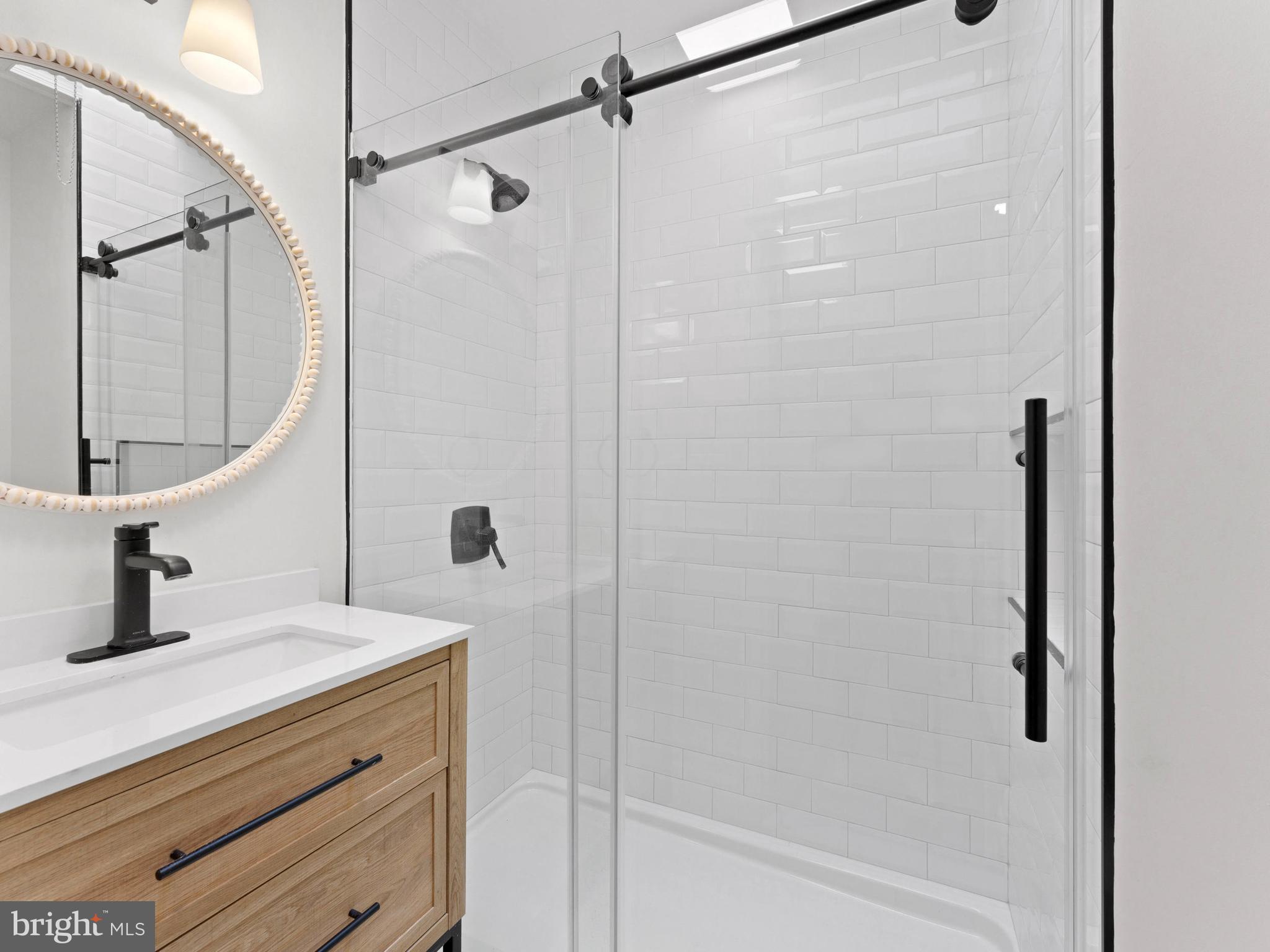 UNIVERSITY CITY - Residential