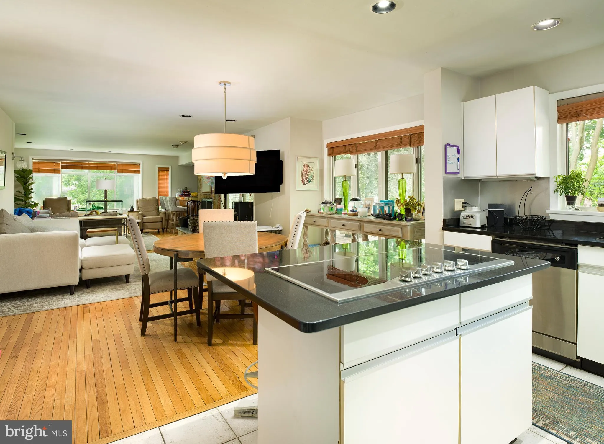 Bryn Mawr, Pennsylvania 19010, United States, 4 Bedrooms Bedrooms, ,4 BathroomsBathrooms,Residential,Active,190577