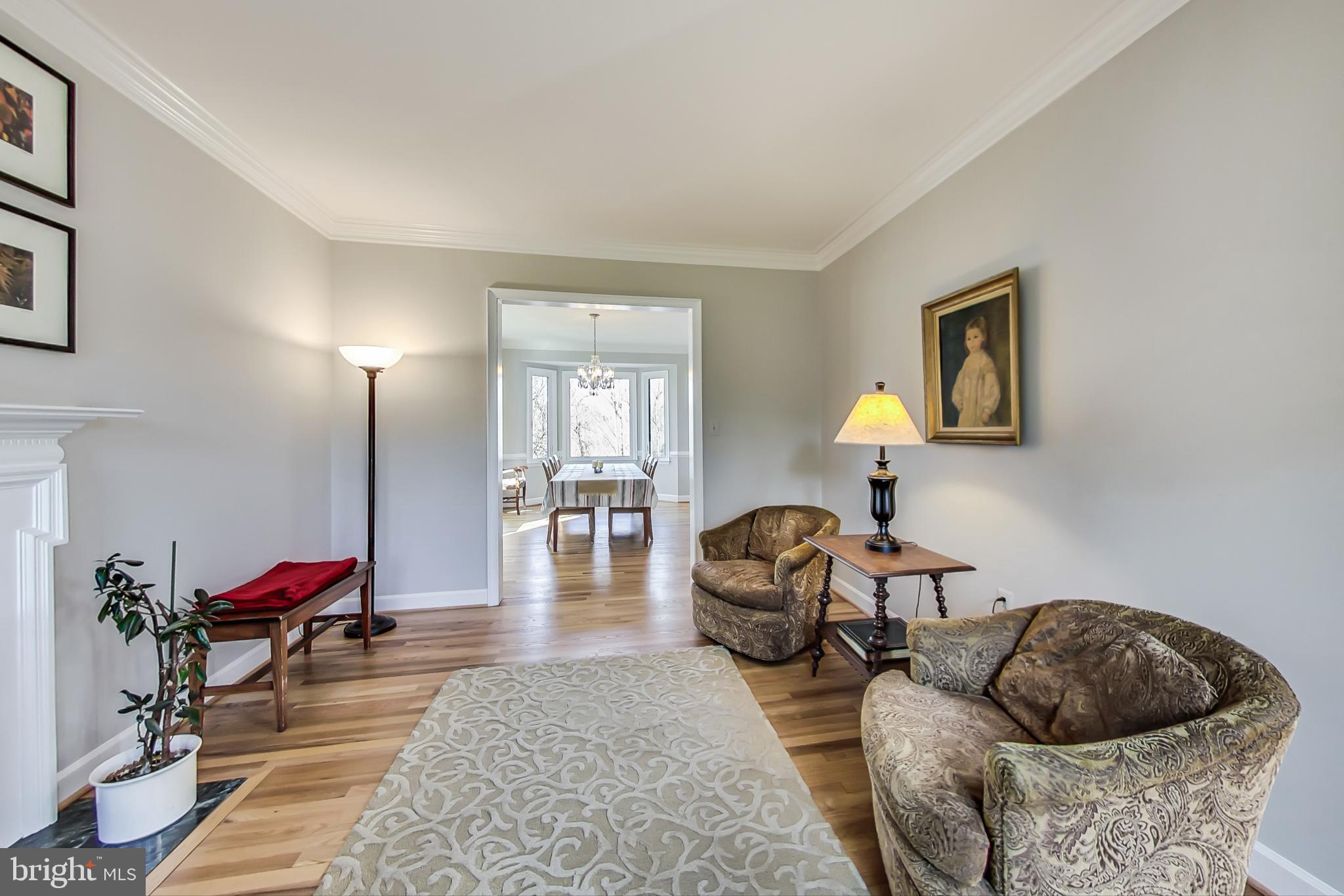 CHANTILLY HIGHLANDS - Residential