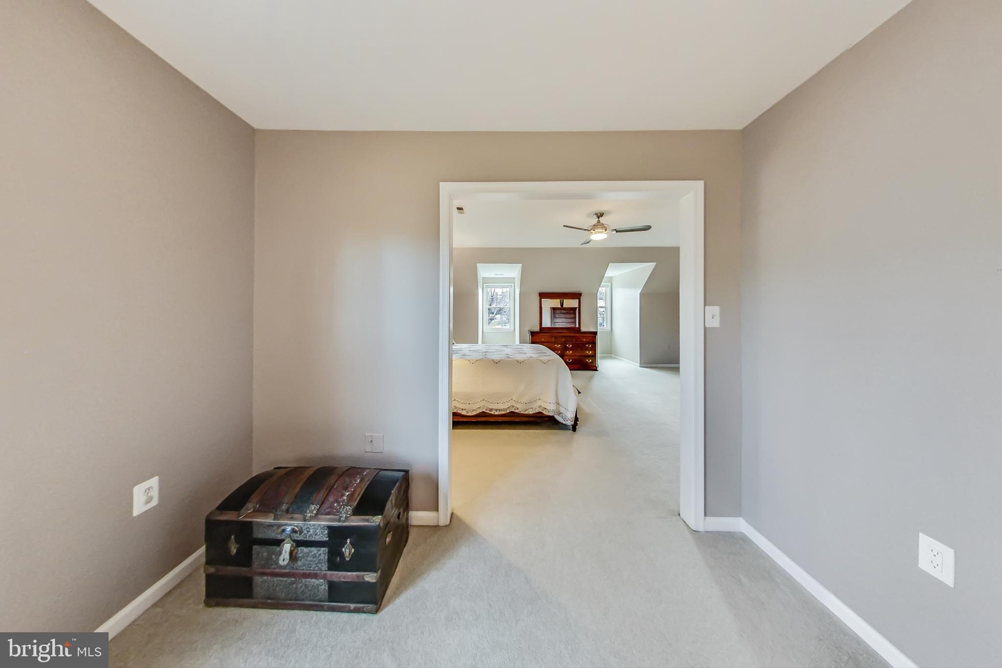 CHANTILLY HIGHLANDS - Residential