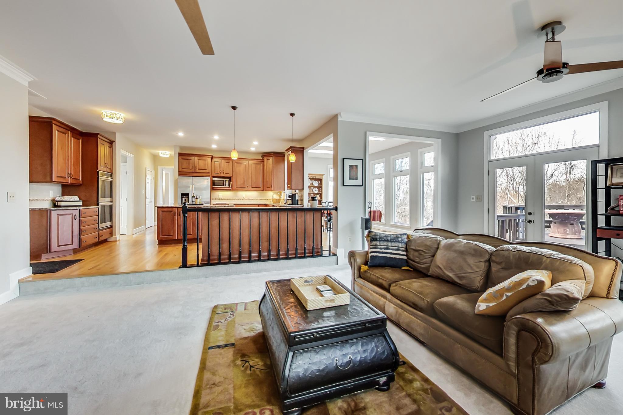 CHANTILLY HIGHLANDS - Residential