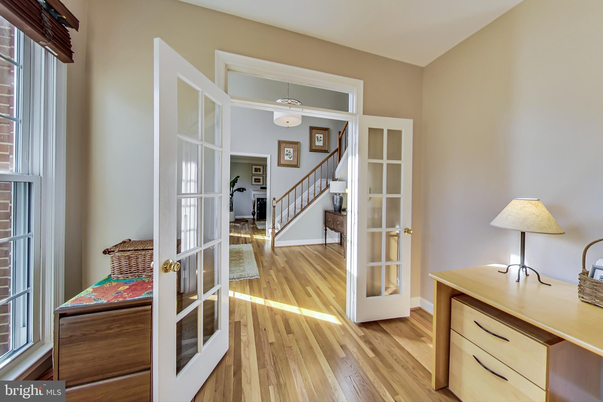 CHANTILLY HIGHLANDS - Residential