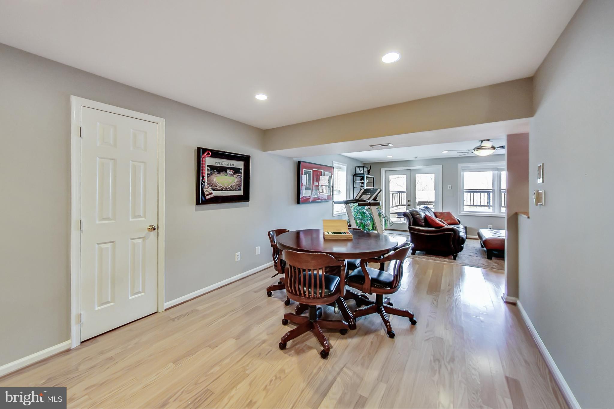 CHANTILLY HIGHLANDS - Residential