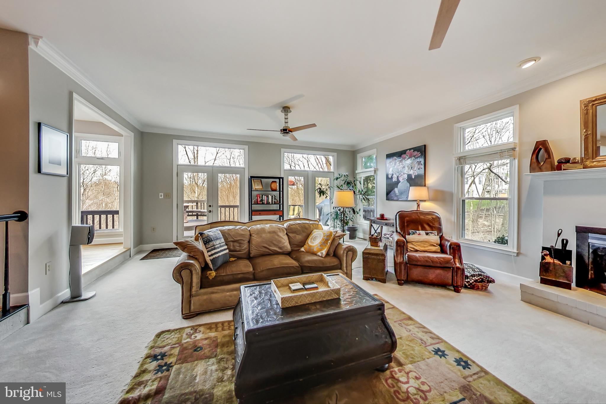 CHANTILLY HIGHLANDS - Residential