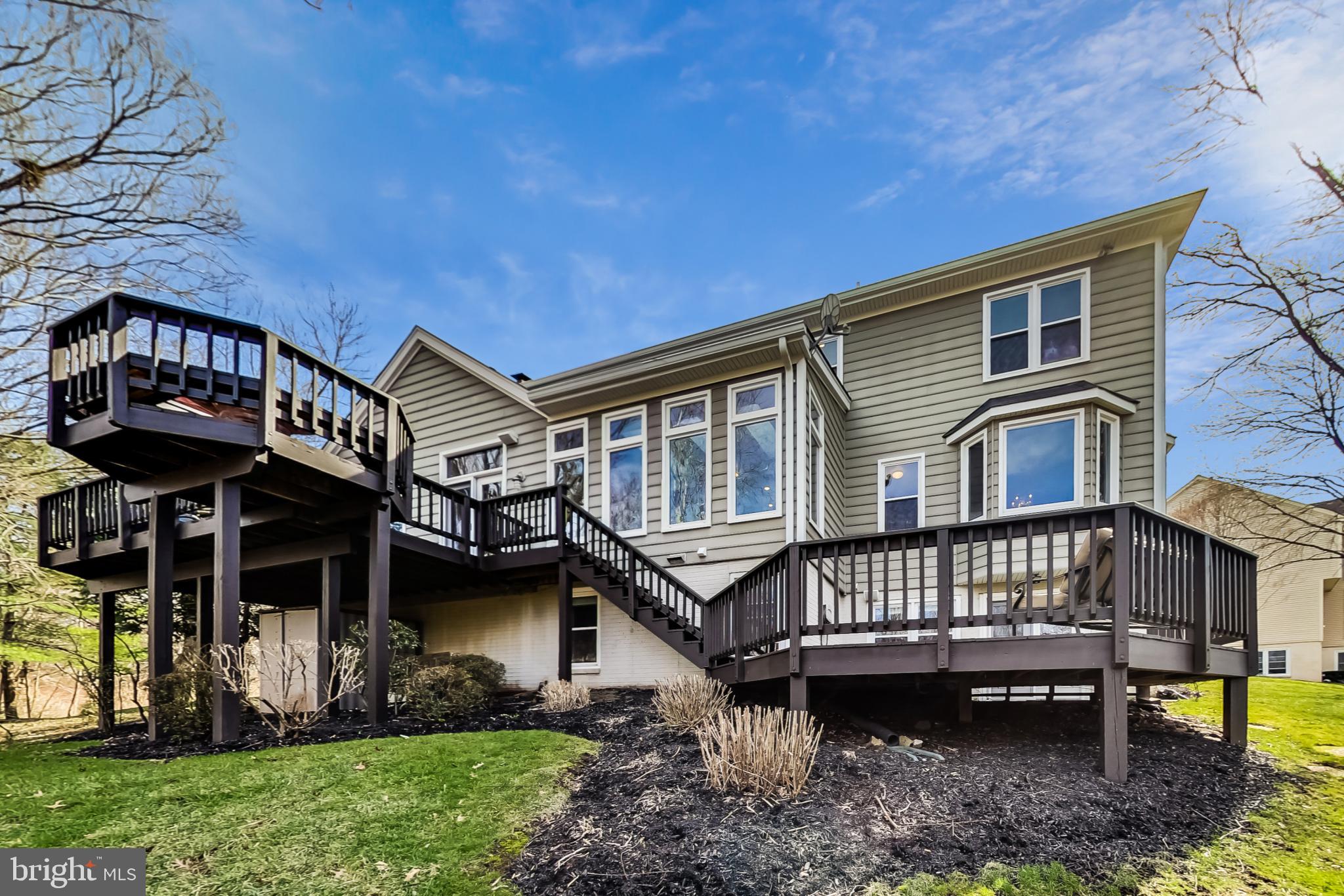 CHANTILLY HIGHLANDS - Residential