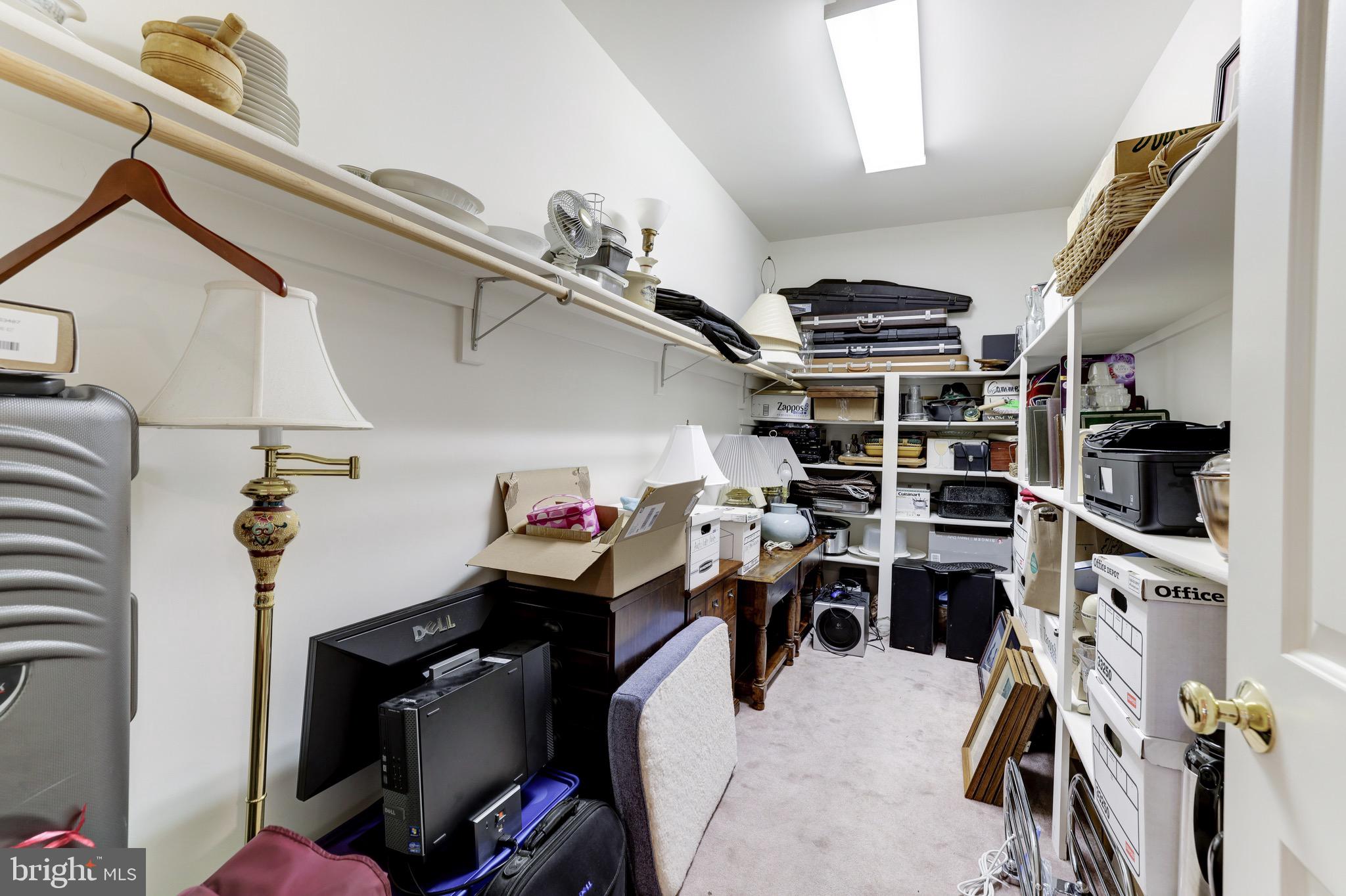 WOLFTRAP ESTATES - Residential