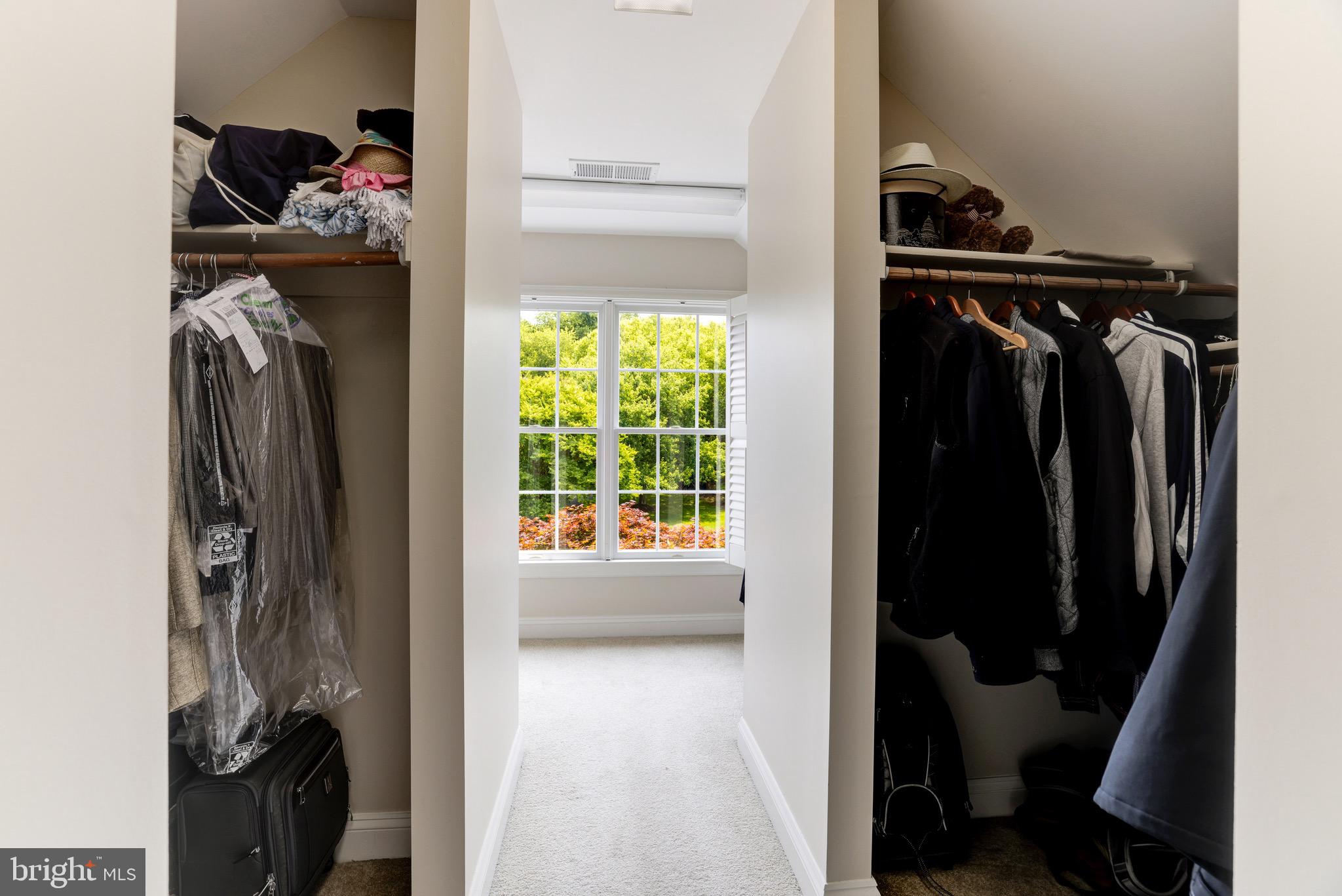 WOLFTRAP ESTATES - Residential