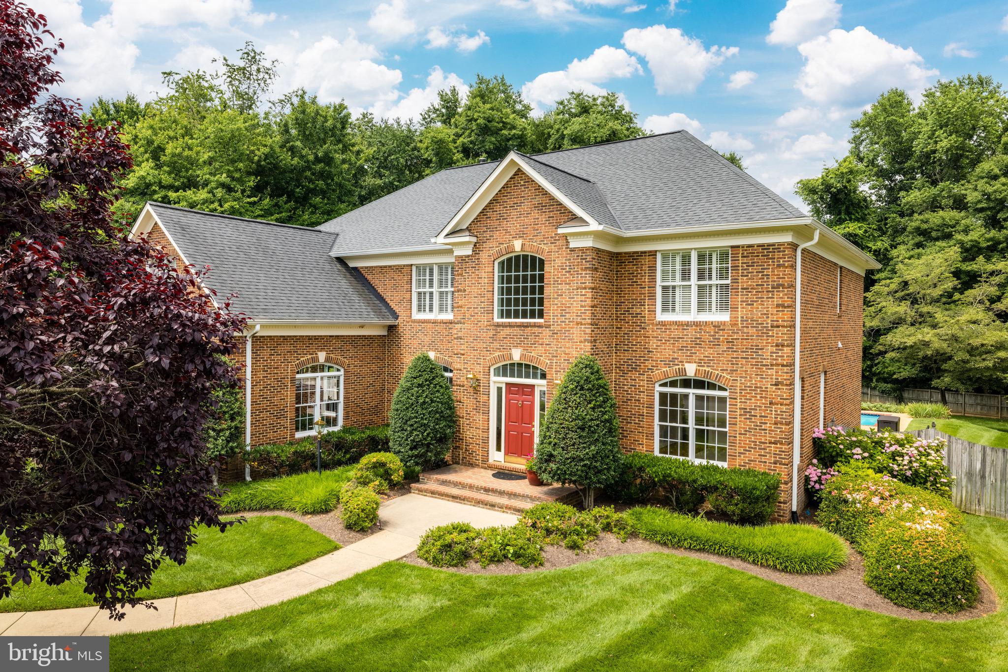 WOLFTRAP ESTATES - Residential