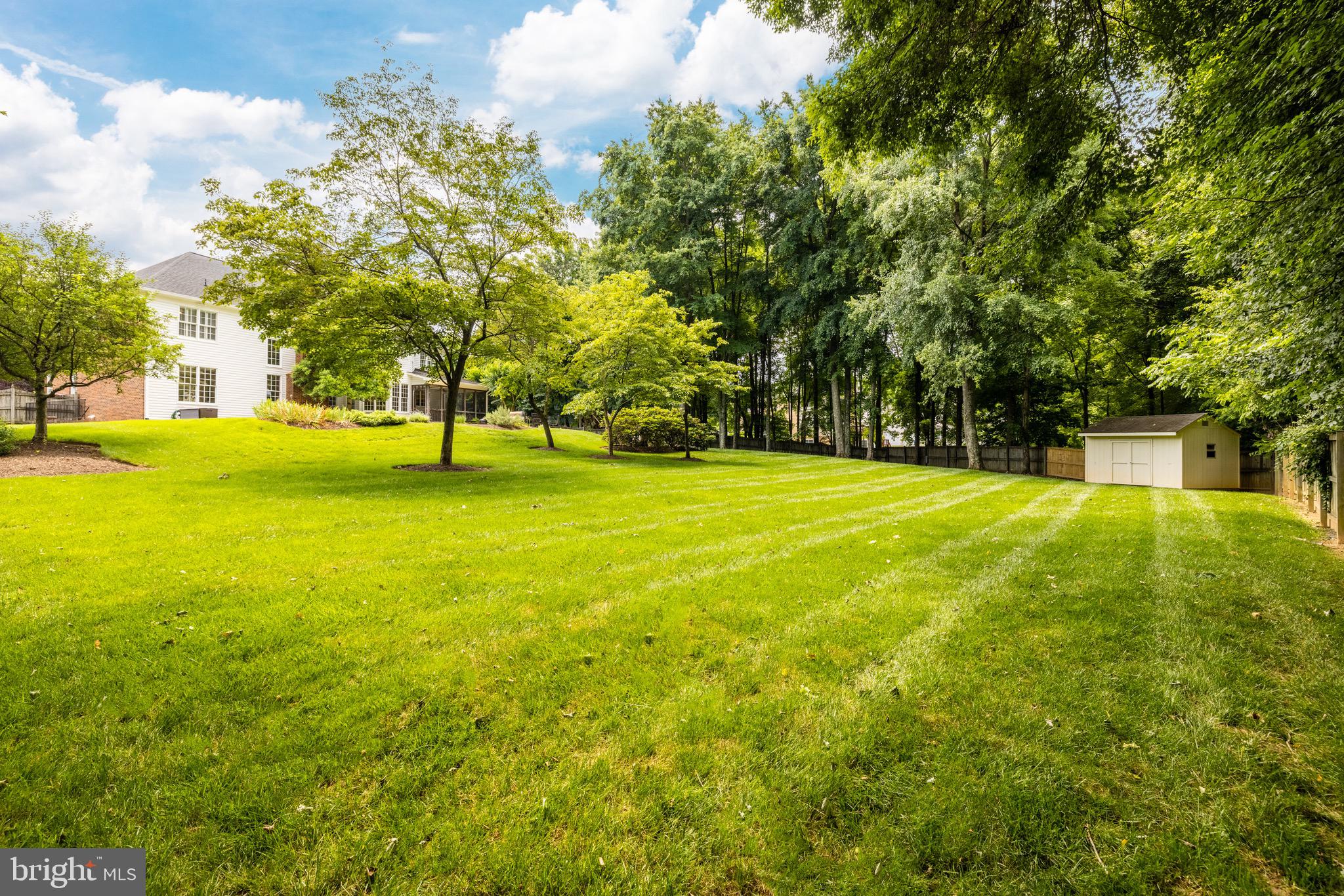 WOLFTRAP ESTATES - Residential