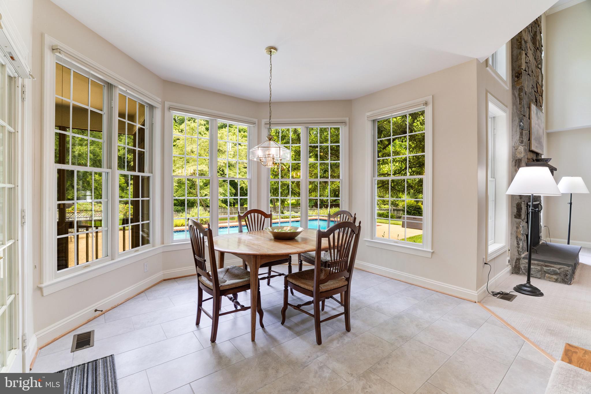 WOLFTRAP ESTATES - Residential