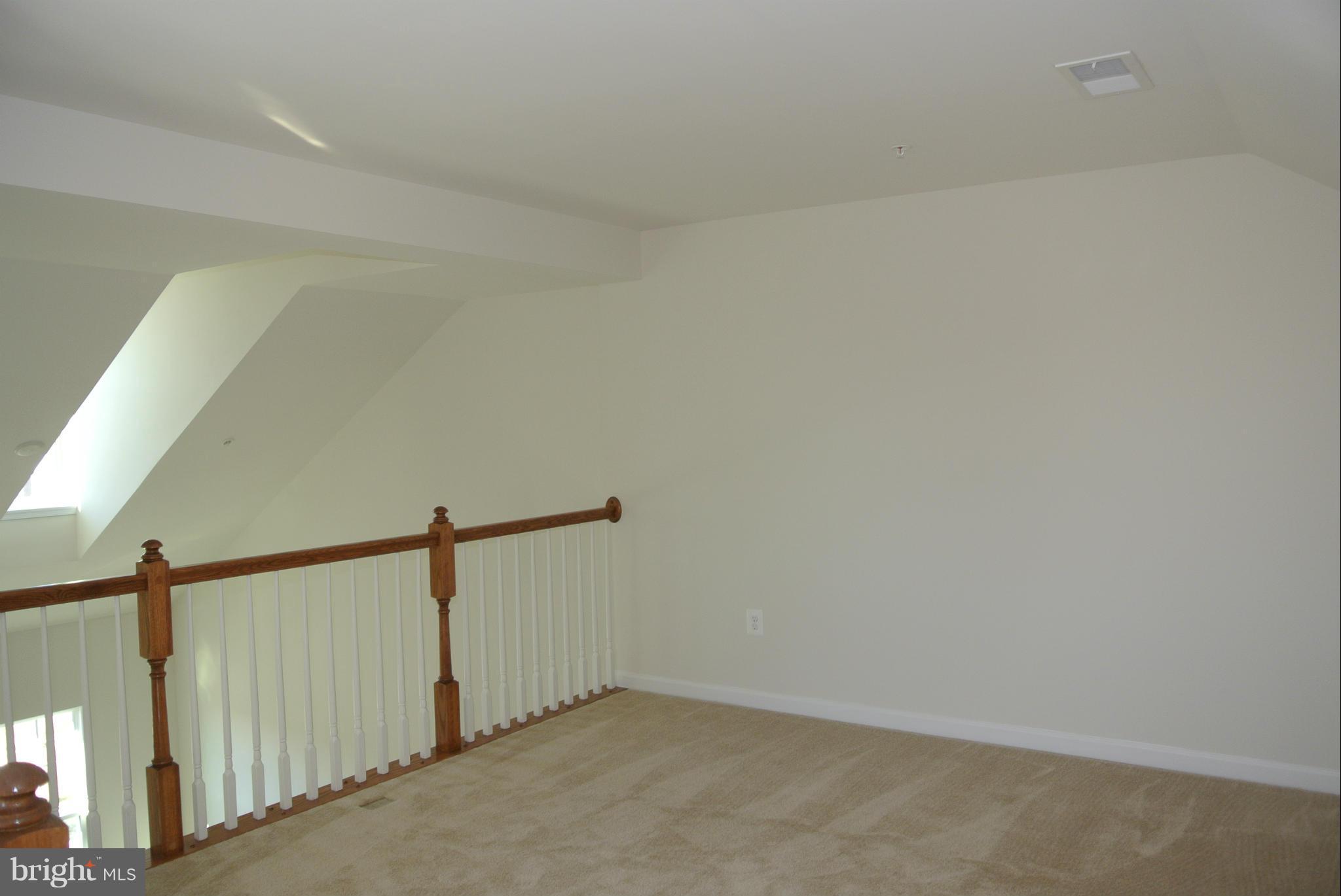 RAINCLIFFE CENTER - Residential Lease