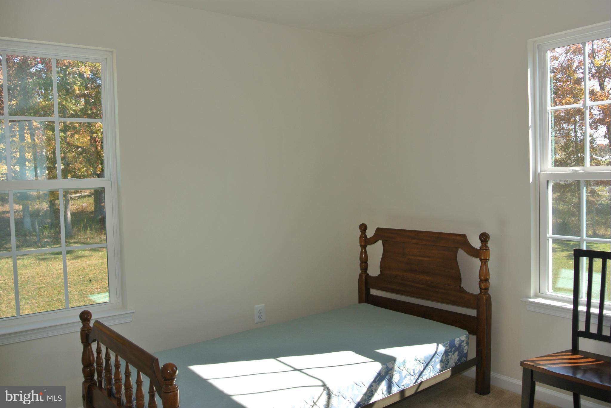 RAINCLIFFE CENTER - Residential Lease