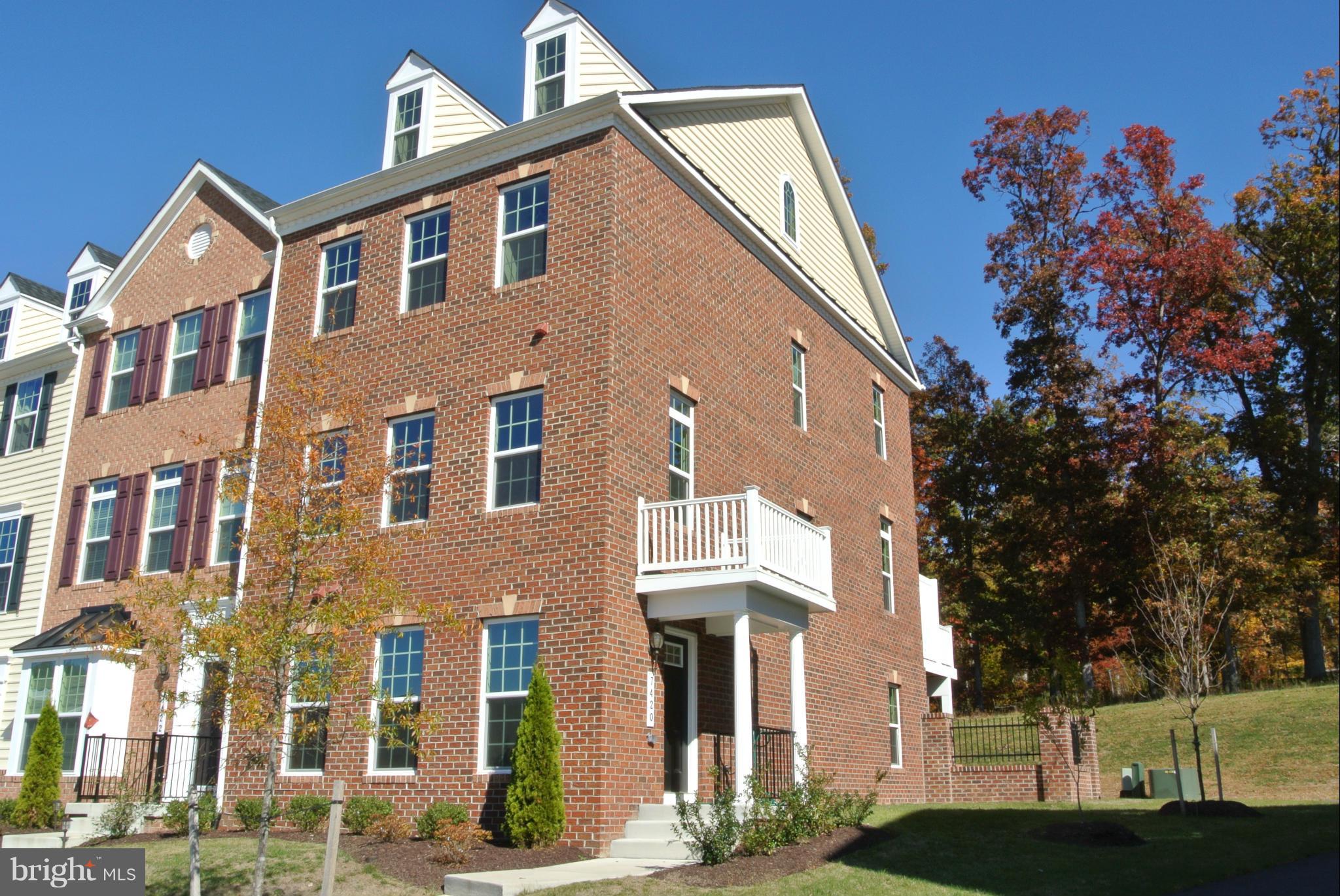 RAINCLIFFE CENTER - Residential Lease