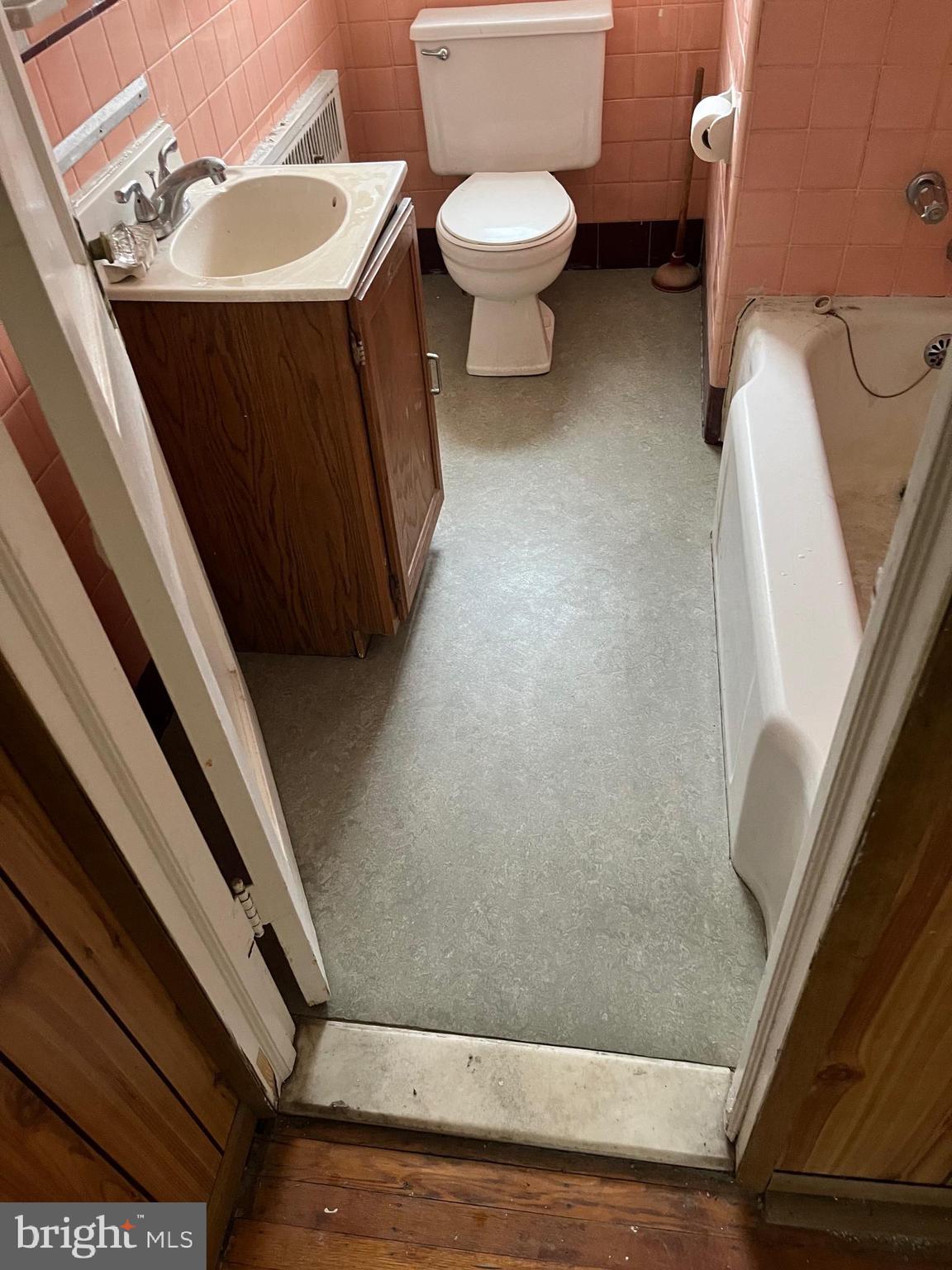 MAYFAIR (EAST) - Residential Income