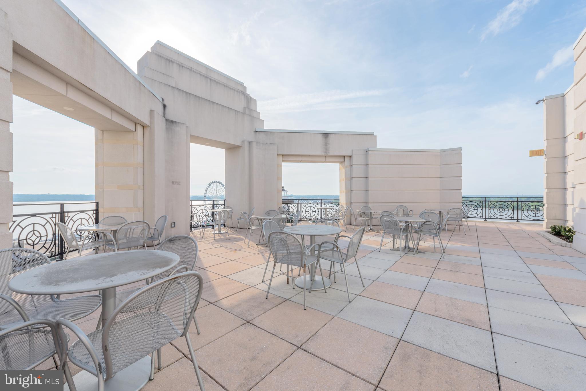 ONE NATIONAL HARBOR CONDOMINIUM - Residential