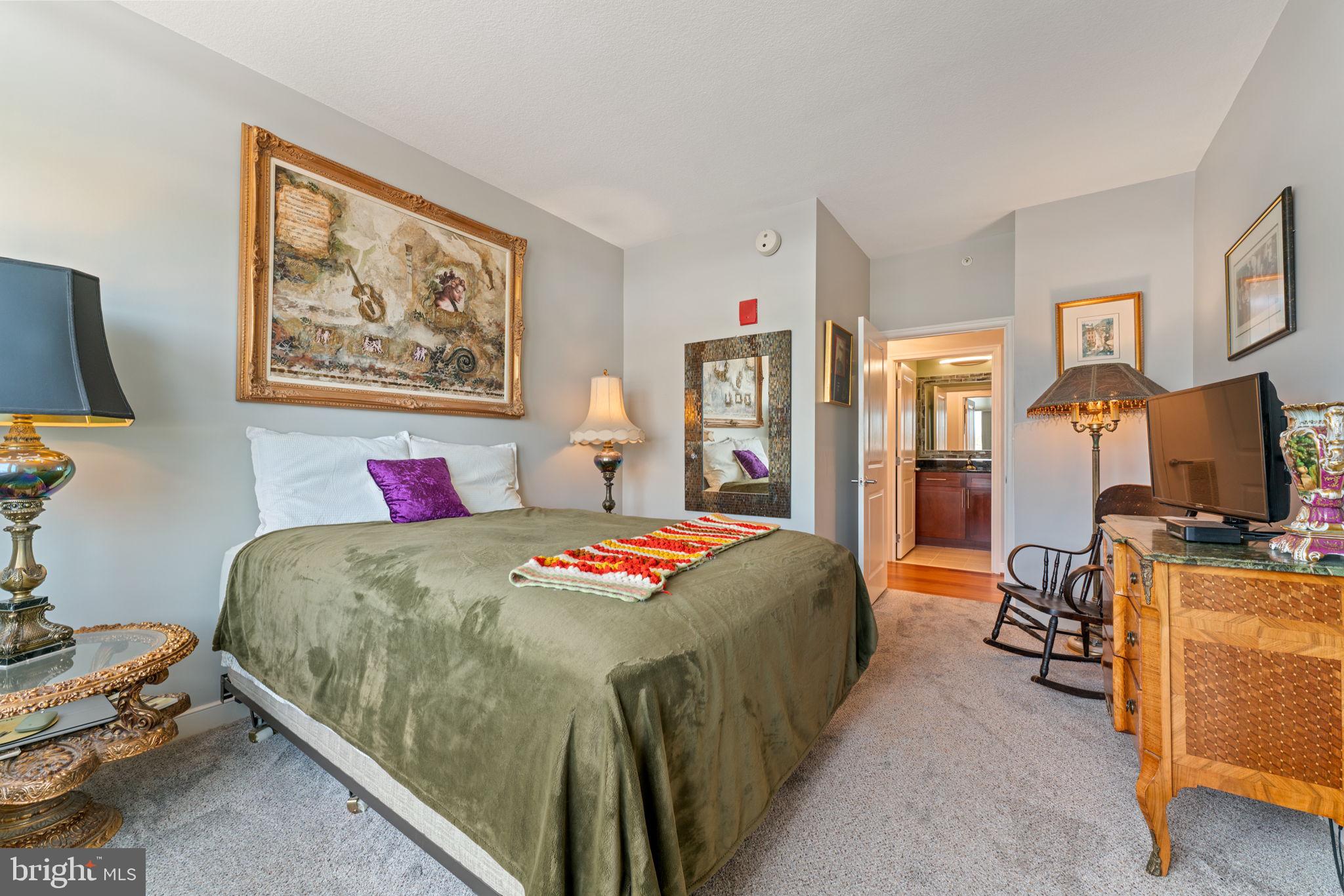 ONE NATIONAL HARBOR CONDOMINIUM - Residential