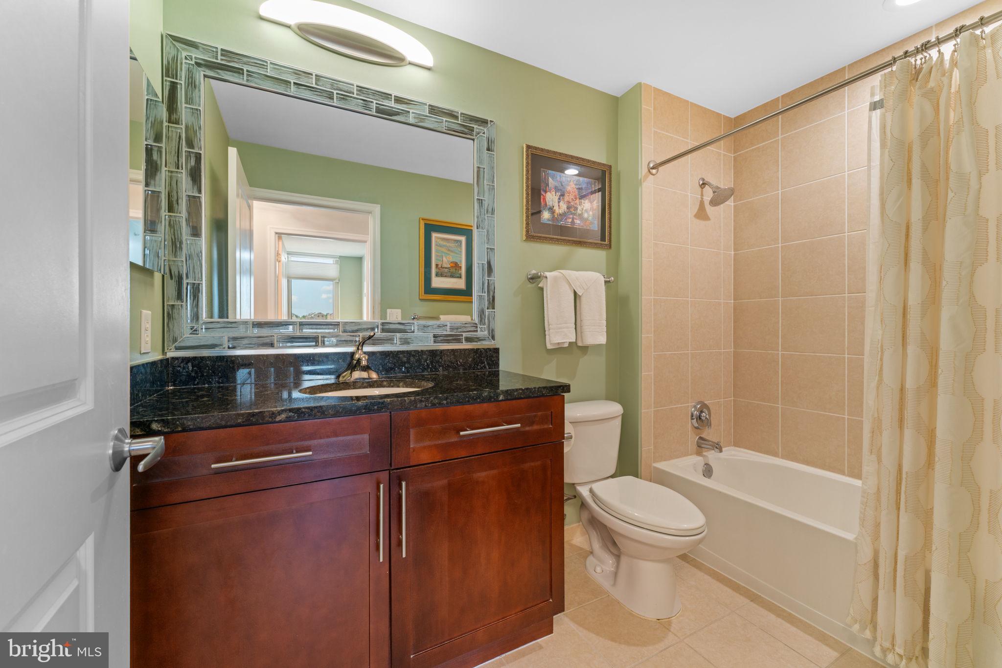 ONE NATIONAL HARBOR CONDOMINIUM - Residential