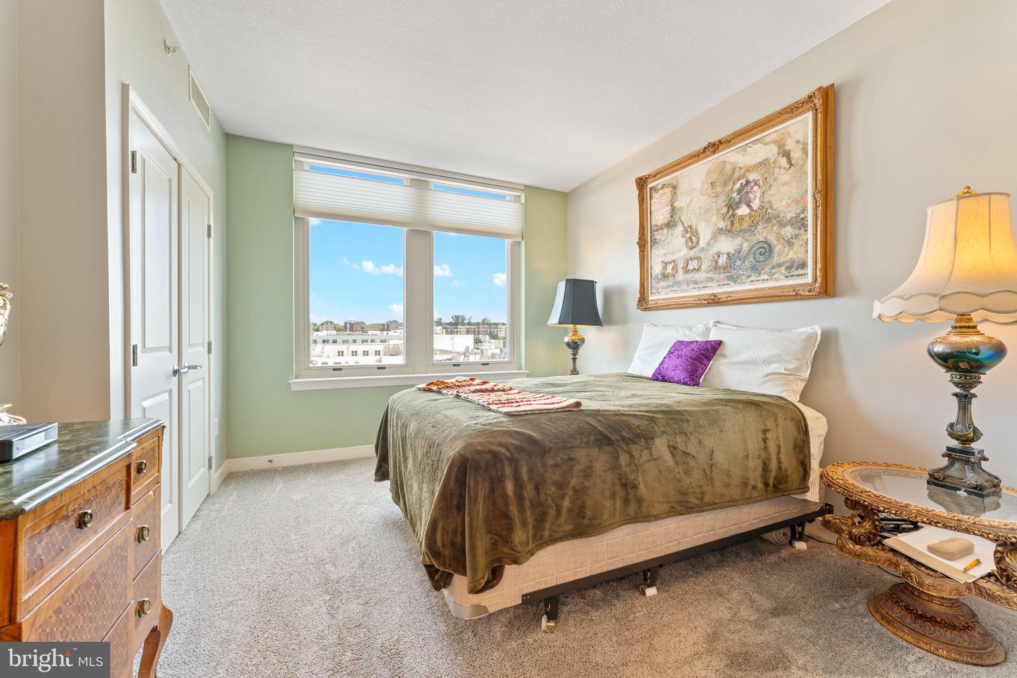 ONE NATIONAL HARBOR CONDOMINIUM - Residential