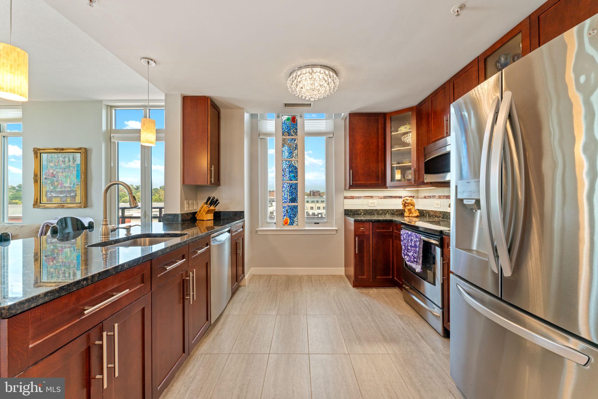 ONE NATIONAL HARBOR CONDOMINIUM - Residential