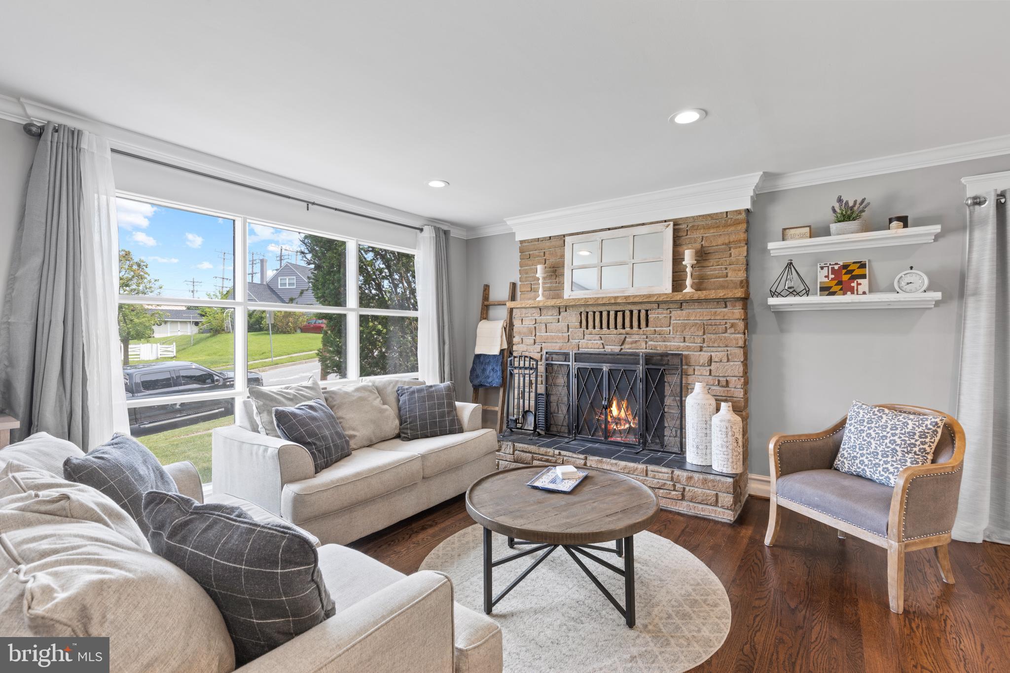 THORNEWOOD PARK - Residential