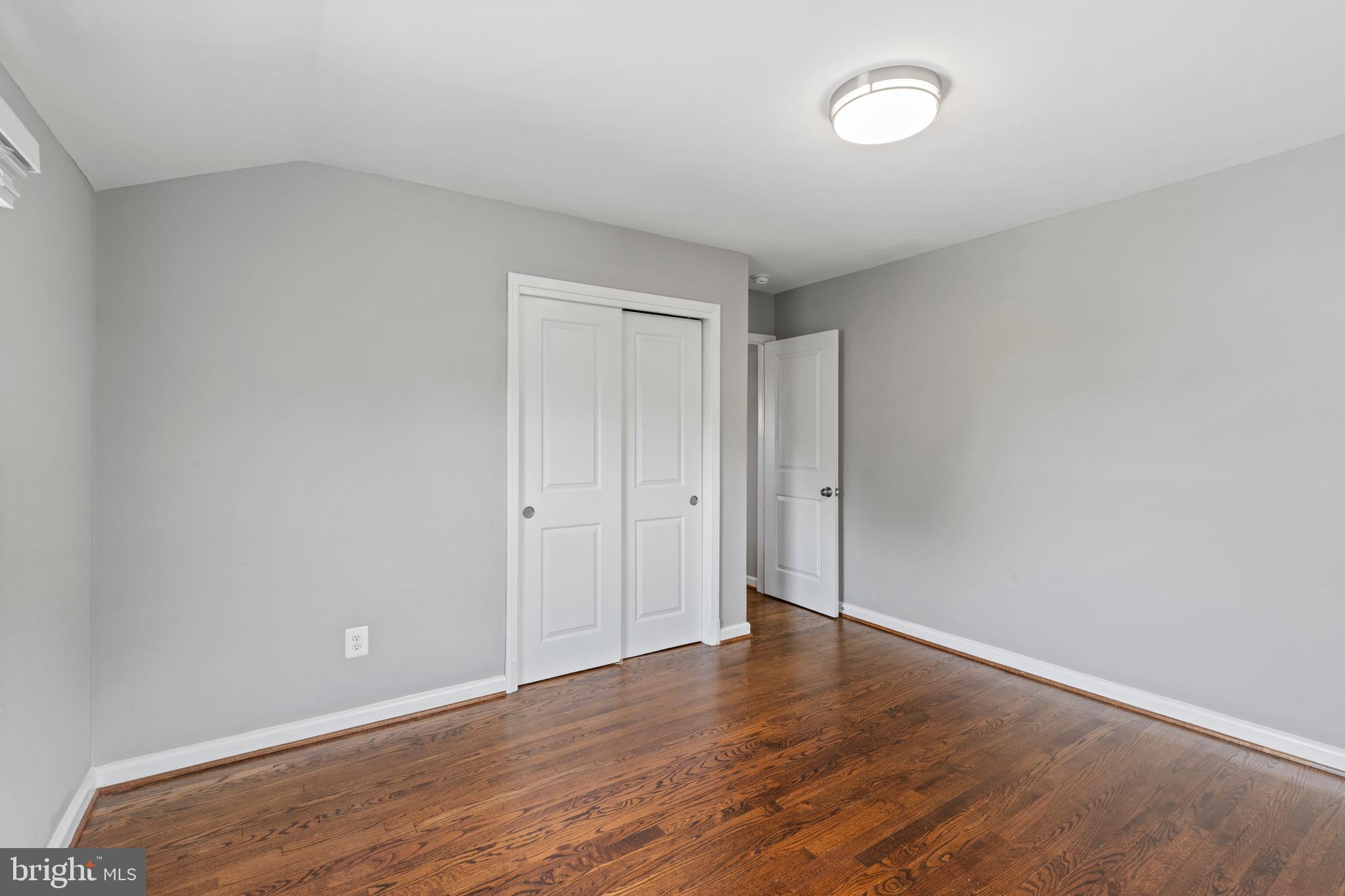 THORNEWOOD PARK - Residential