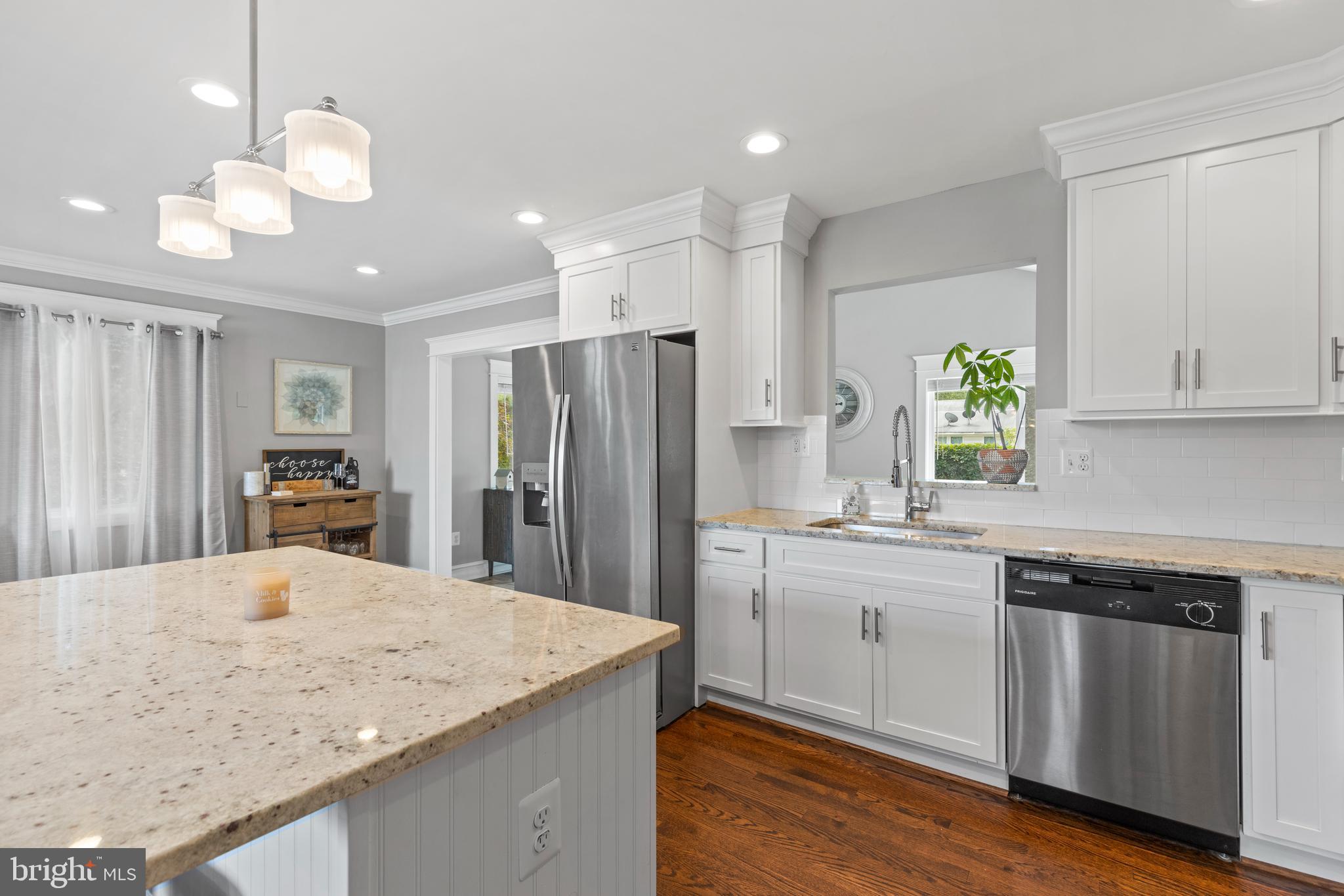 THORNEWOOD PARK - Residential