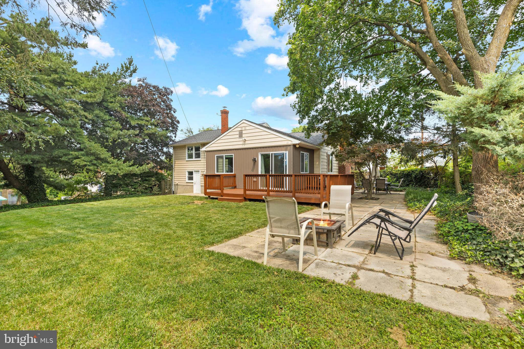 THORNEWOOD PARK - Residential