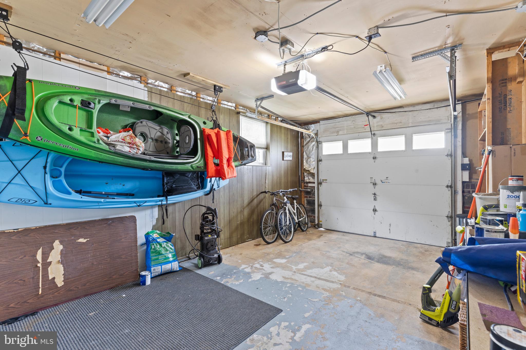 THORNEWOOD PARK - Residential