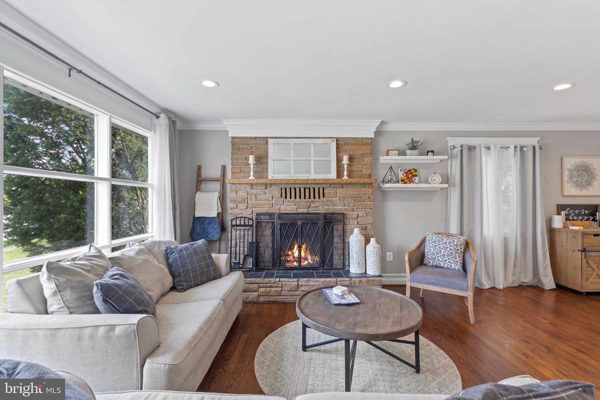 THORNEWOOD PARK - Residential