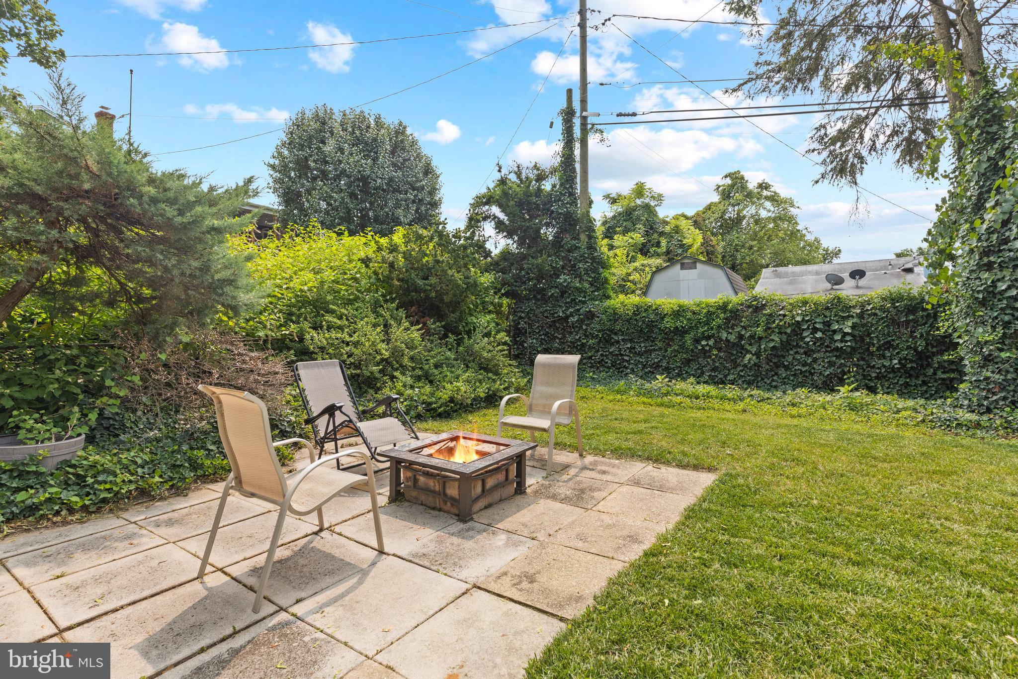 THORNEWOOD PARK - Residential